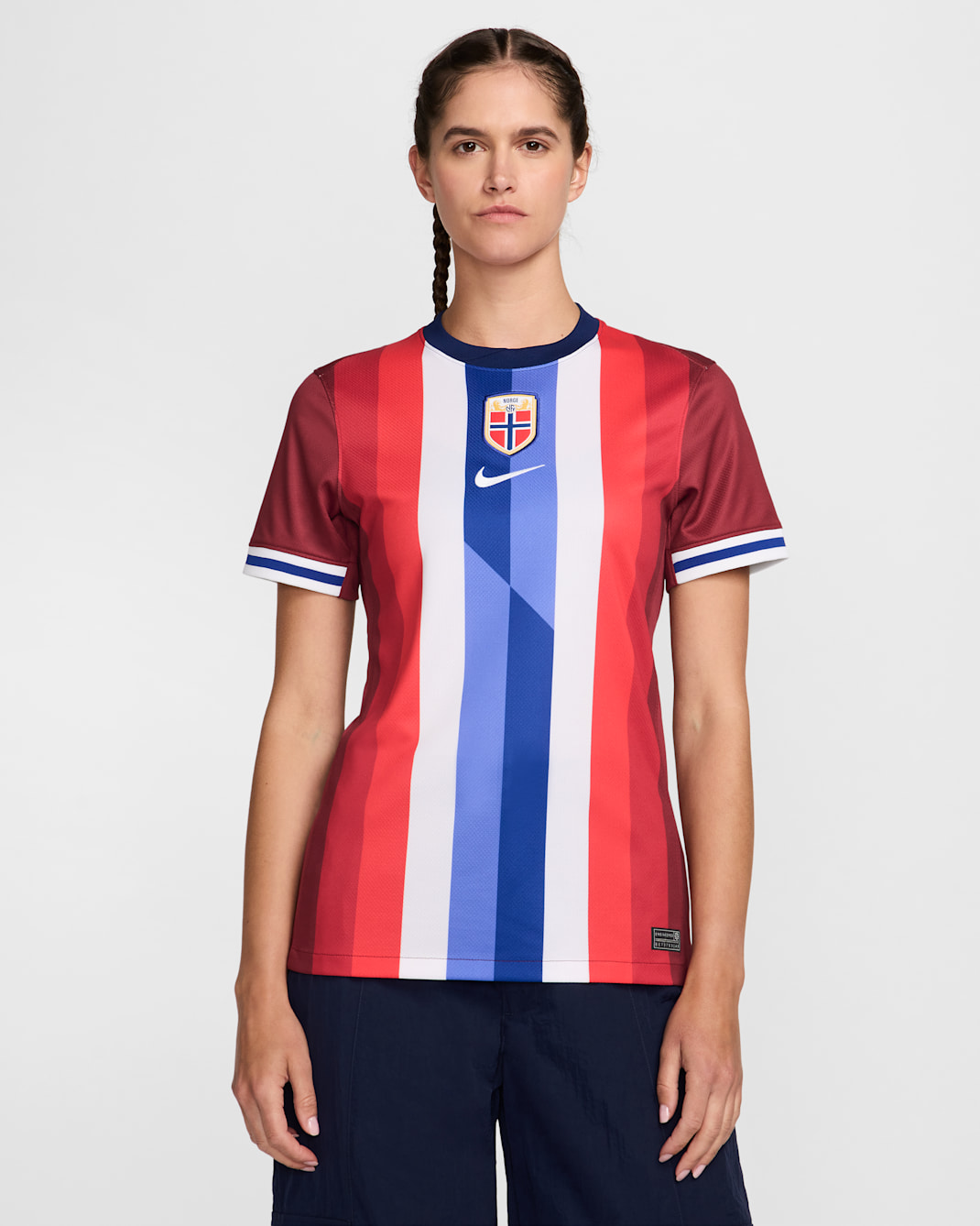 Maillot de foot Replica Nike Dri-FIT Norvège 2024 Stadium Domicile pour femme - Team Red/Blue Void/Blanc