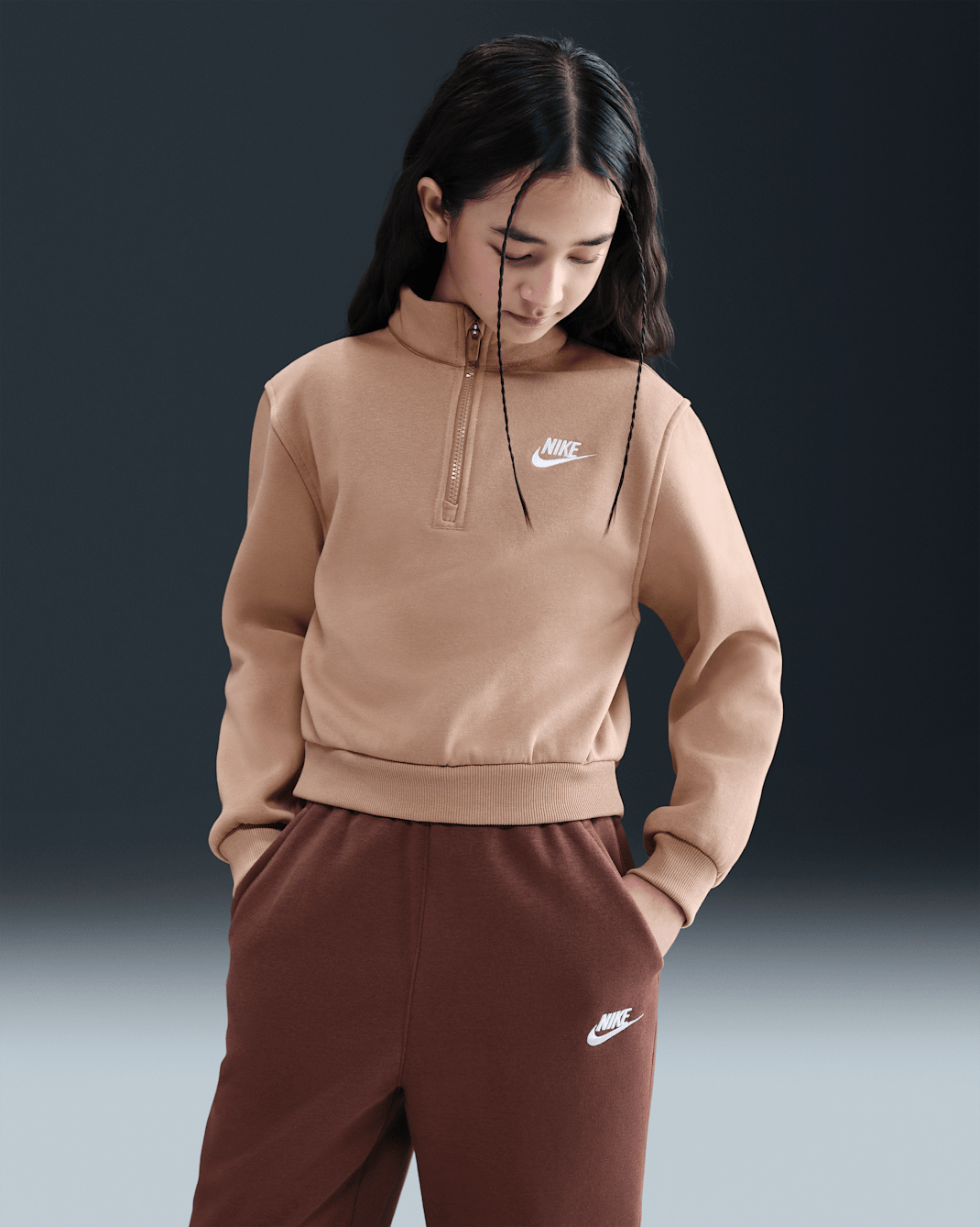 Sudadera de medio cierre para niña talla grande Nike Sportswear Club Fleece - Cáñamo/Blanco