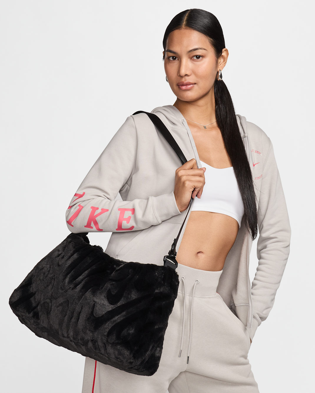 Borsa tote in ecopelliccia Nike Sportswear (10 l) - Nero/Nero/Argento metallizzato