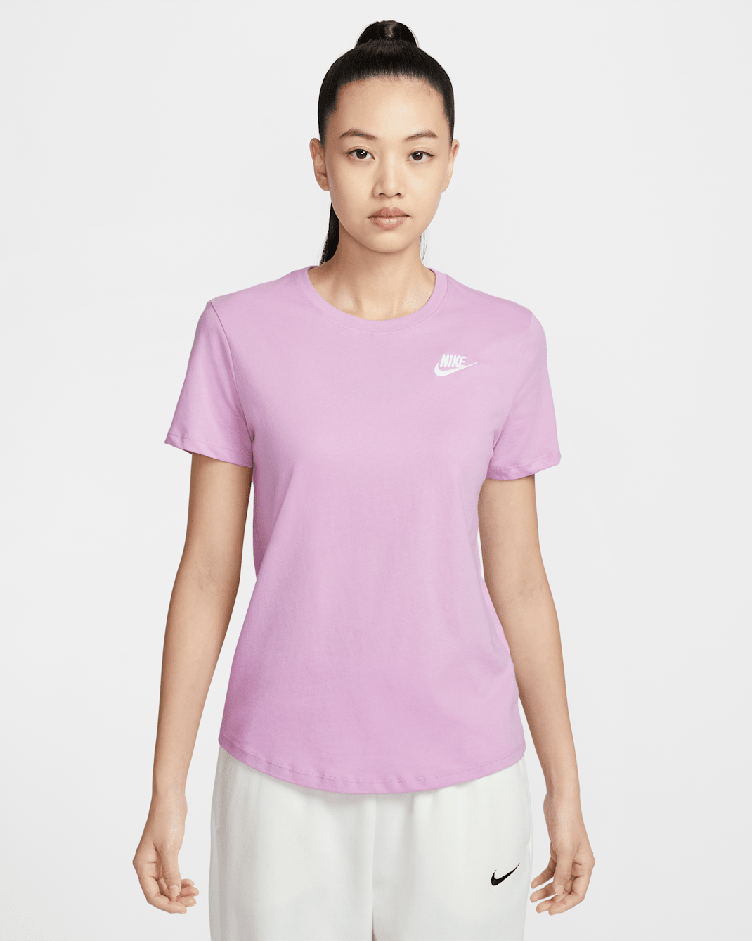 Nike Sportswear Club Essentials Women's T-Shirt - Beyond Pink/White