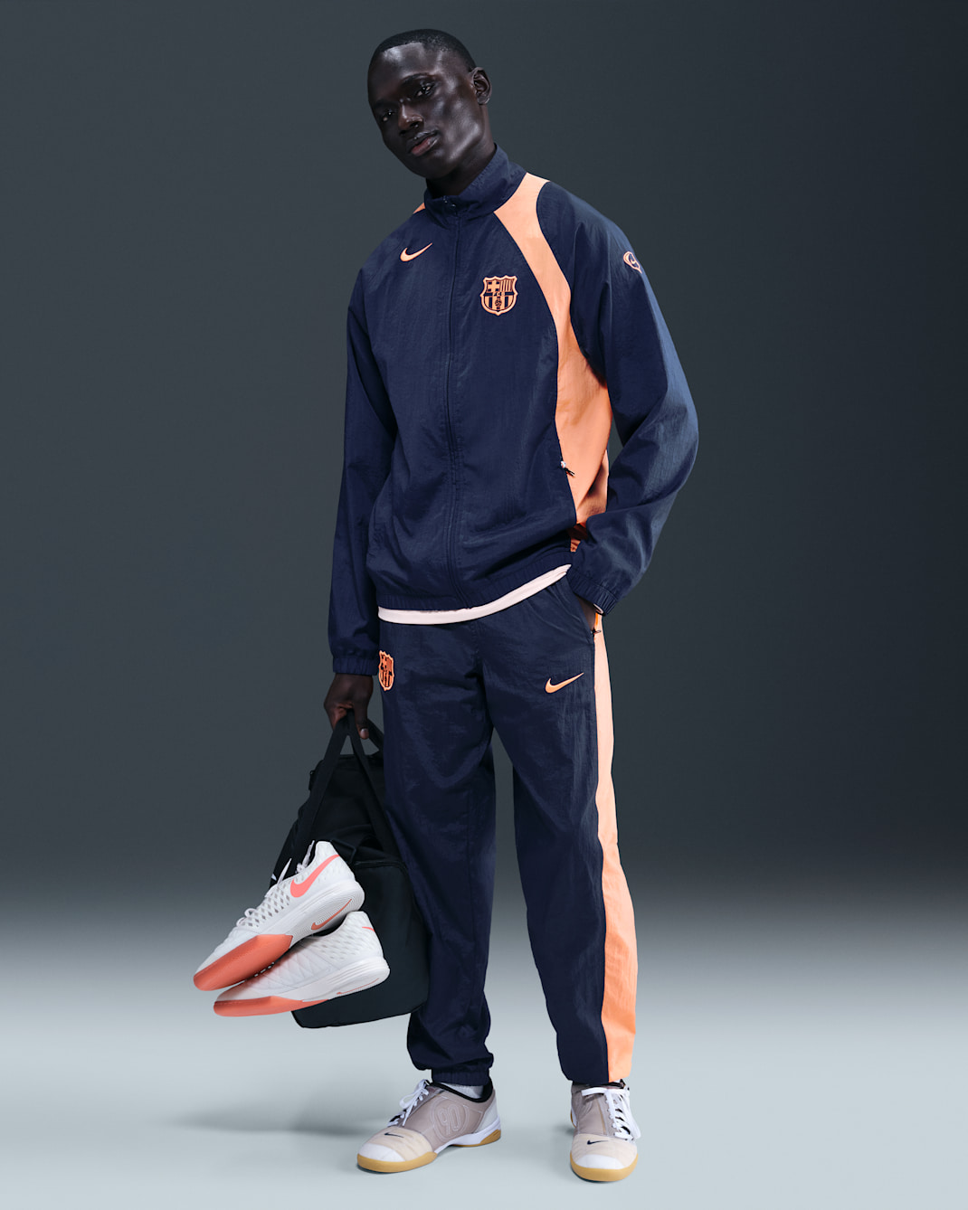 F.C. Barcelona Third Men's Nike Total 90 Football Woven Tracksuit Bottoms - Midnight Navy/Bright Mango/Bright Mango