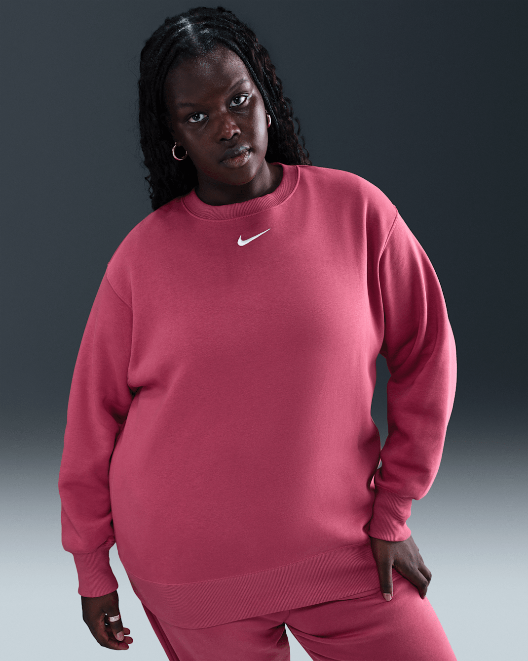 Nike Sportswear Phoenix Fleece Women's Oversized Crew-Neck Sweatshirt (Plus Size) - Sweet Beet/Sail