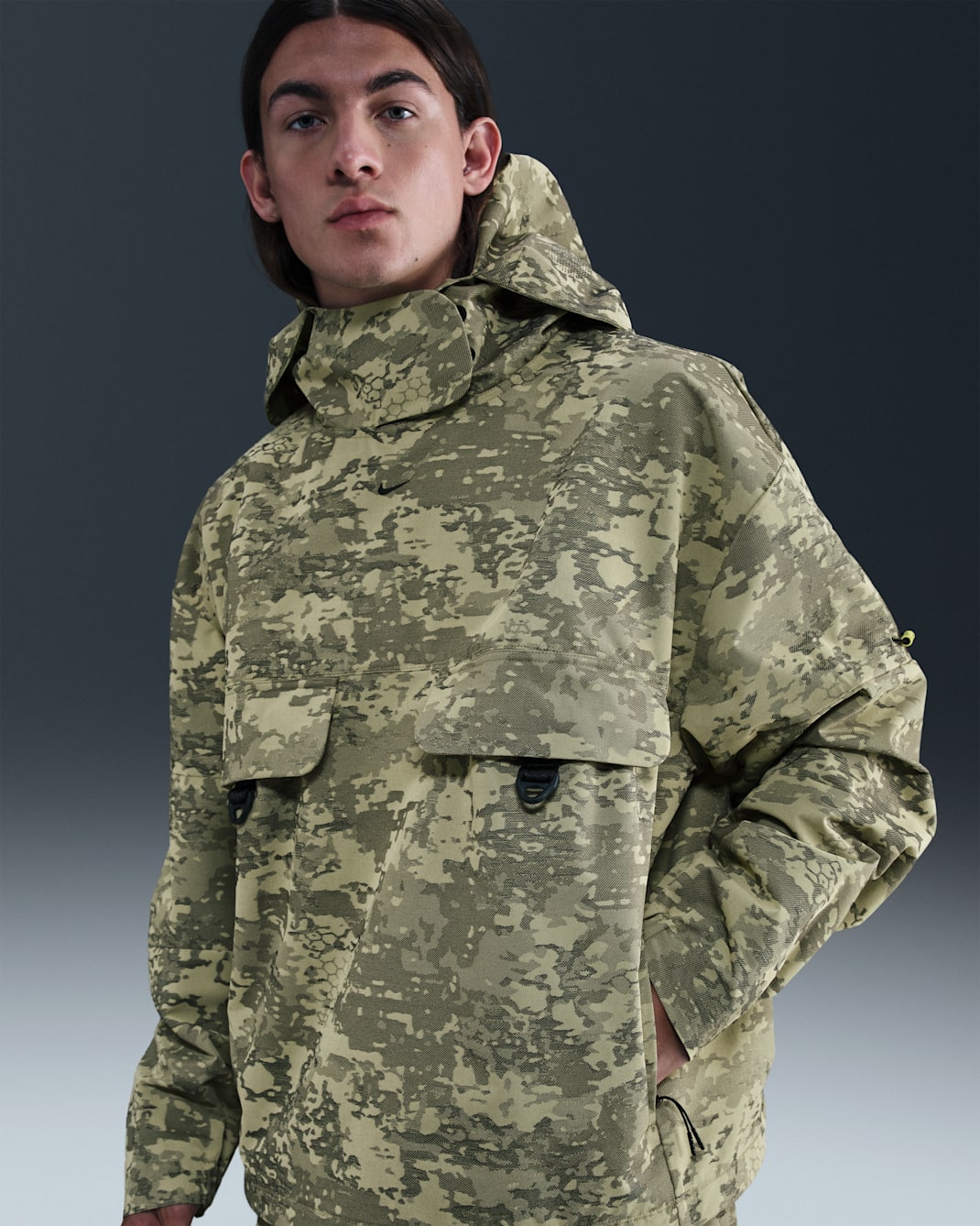 Nike Tech Men's Woven CORDURA® Jacket - Neutral Olive/Black