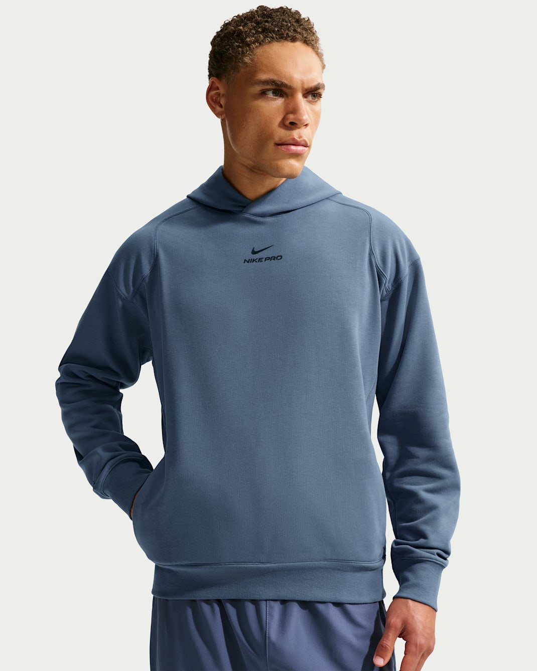 Nike Pro Dri-FIT mellomlagshettegenser for trening til herre - Diffused Blue/Svart