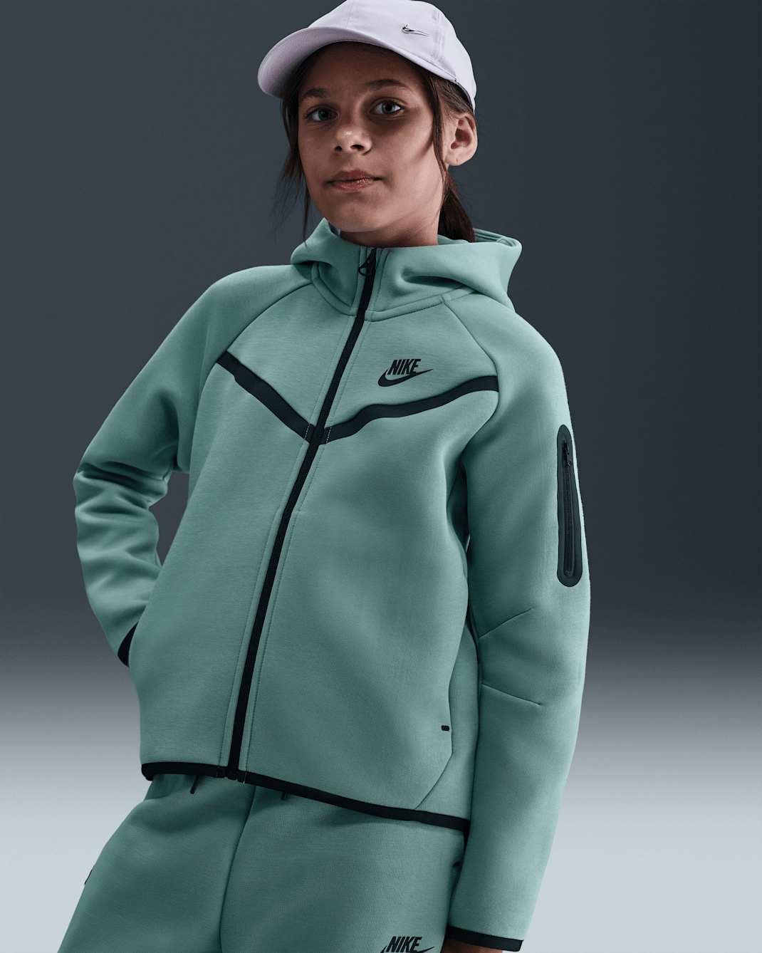 Nike Sportswear Tech Fleece-Hoodie mit durchgehendem Reißverschluss (Mädchen) - Cannon/Schwarz/Schwarz