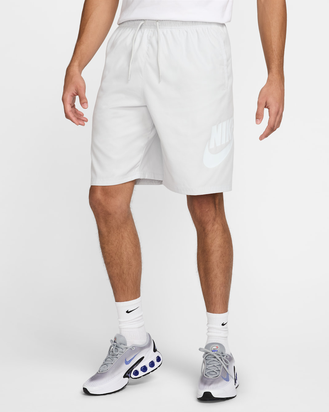 Nike Club Men's Woven Shorts - Photon Dust/White