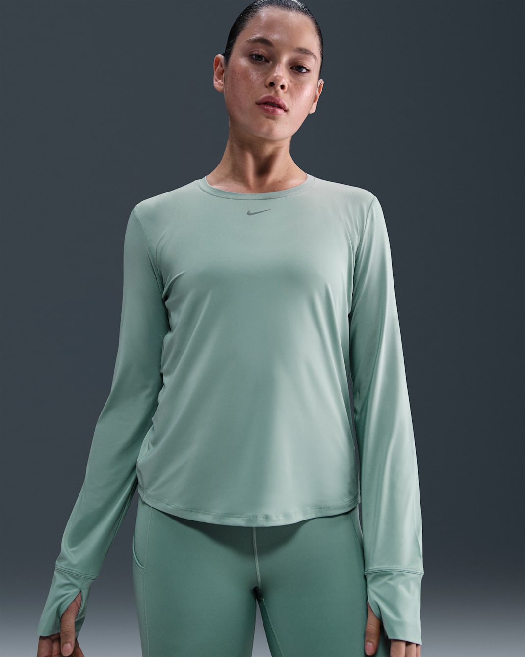 Nike One Classic Women's Dri-FIT Long-Sleeve Top - Cannon/White