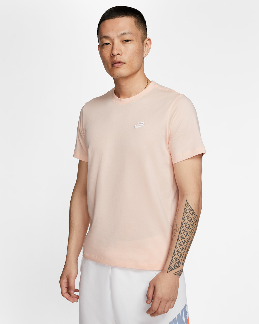 ナイキ スポーツウェア クラブ メンズ Tシャツ - ウォッシュドコーラル/ホワイト