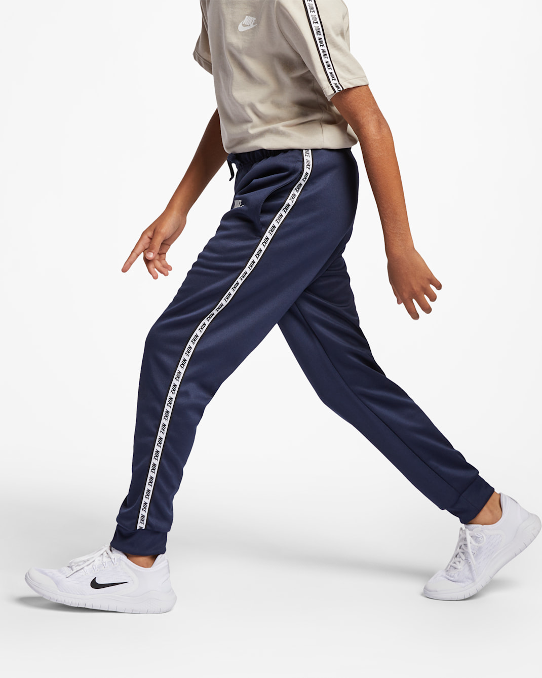 Nike Sportswear Older Kids' Trousers - Obsidian/White