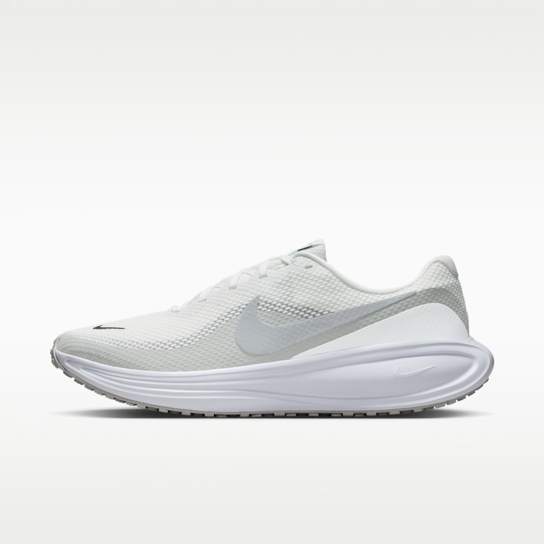 Nike Revolution 8 Sneaker