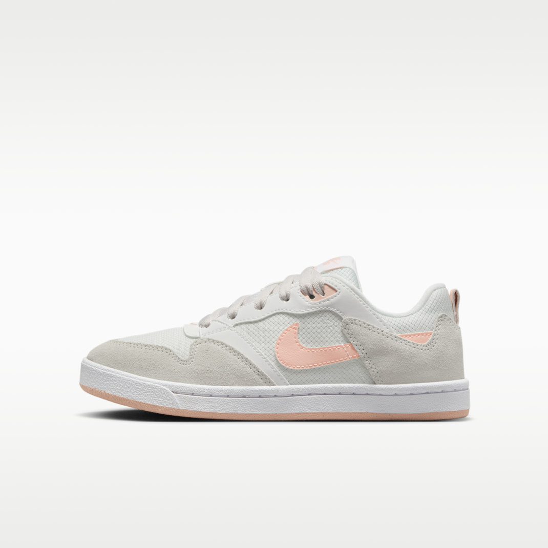 NIKE product image 1
