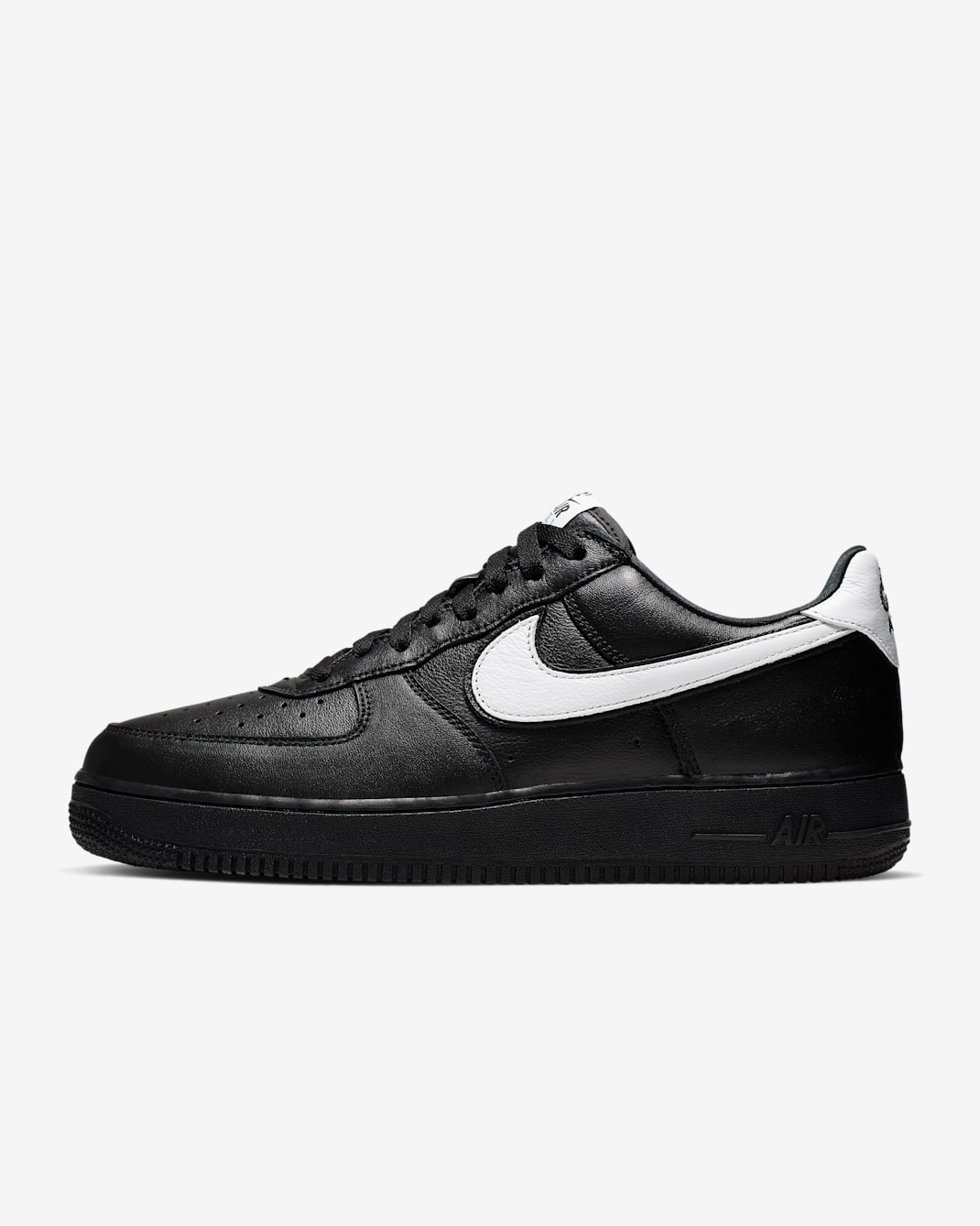 Nike Air Force 1 Low Retro Shoe - Black/Black/White