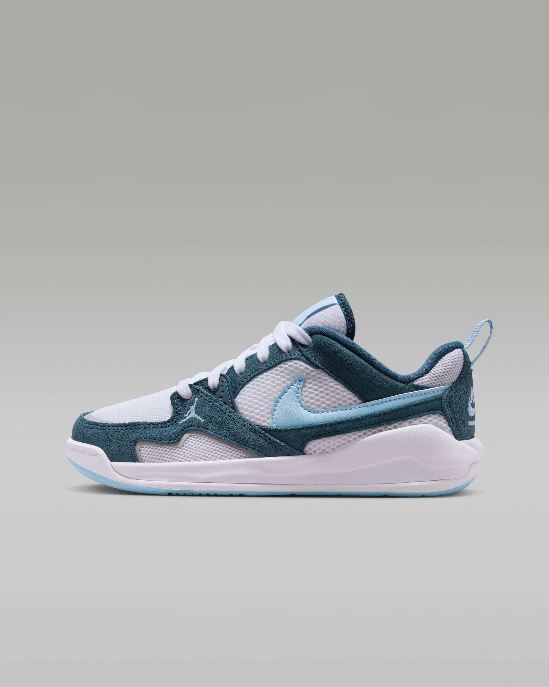 ジョーダン コンフォート エラ ジュニアシューズ - ホワイト/スクワドロンブルー/サイキックブルー