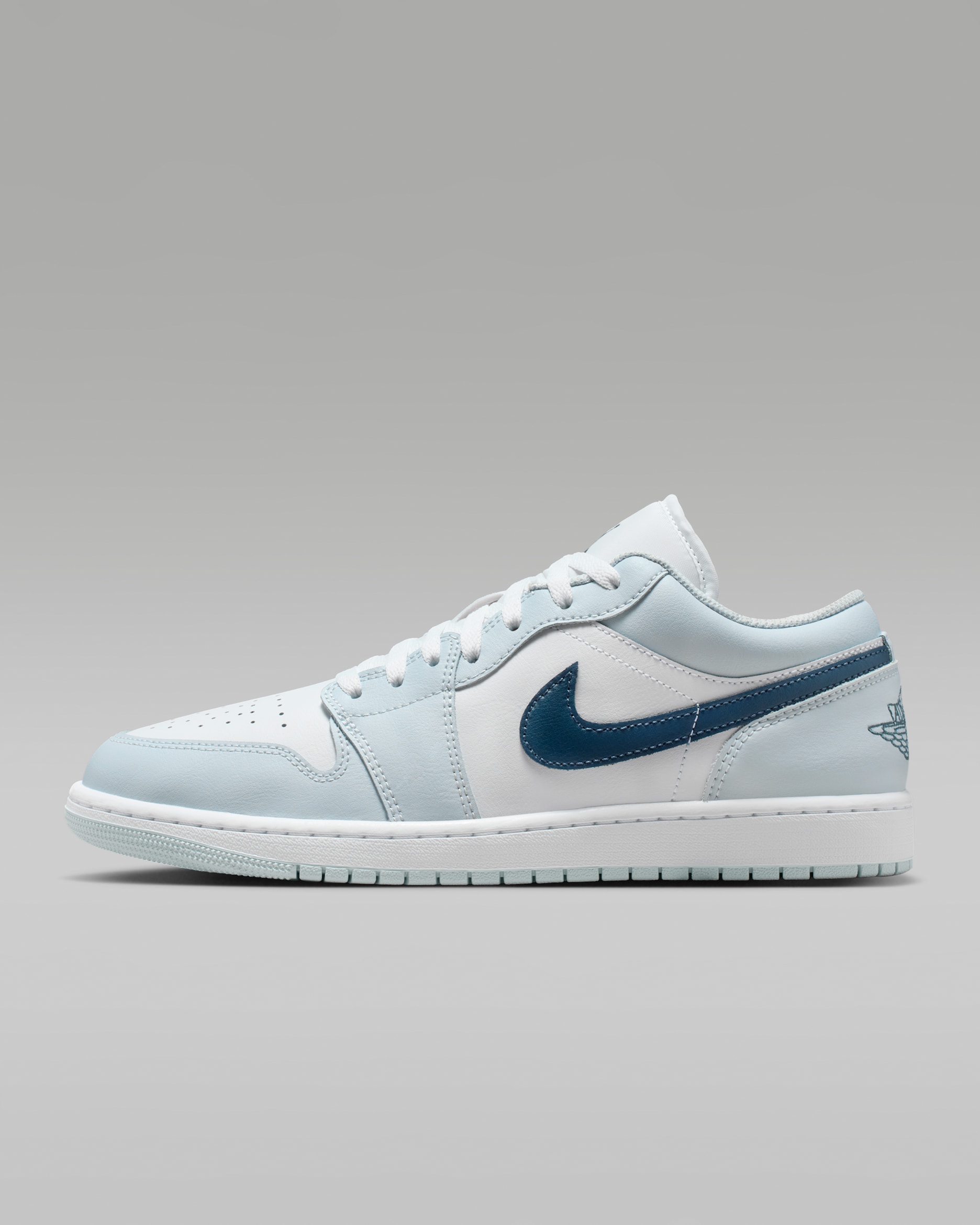 Air Jordan 1 Low Herrenschuh - Aura/Weiß/Squadron Blue