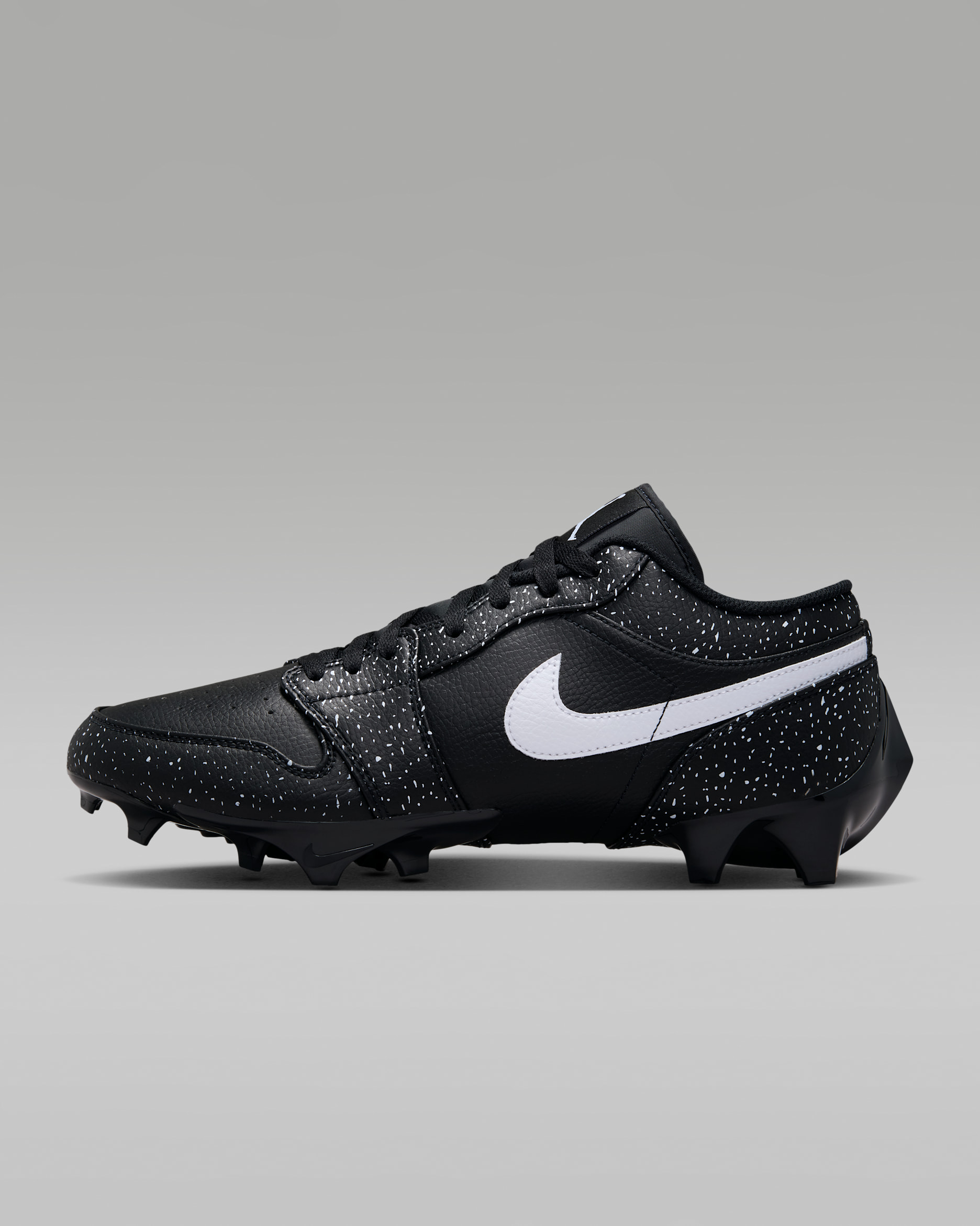 Jordan 1 Low TD Men's Football Cleat - Black/White