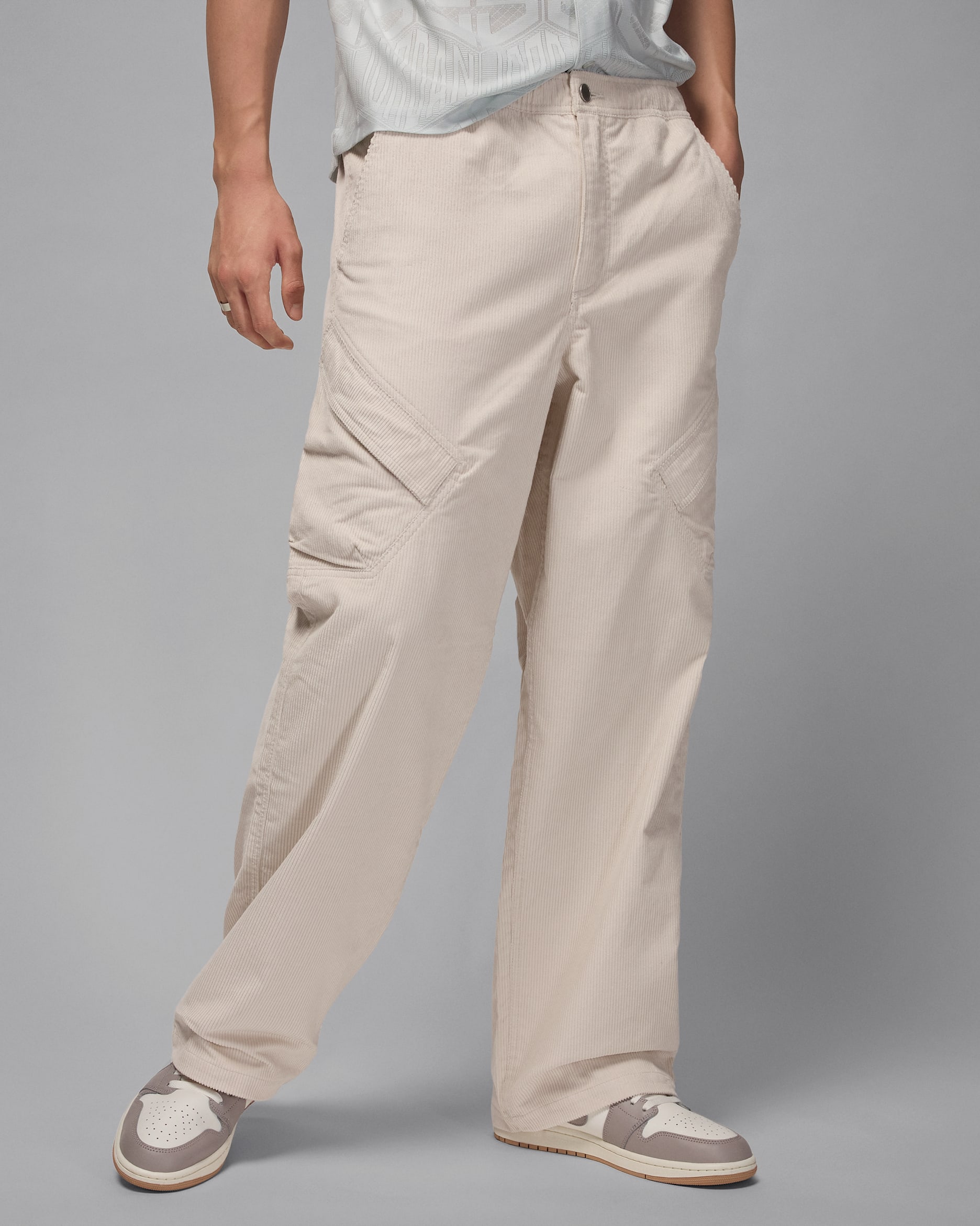 Jordan Flight Chicago Men's Corduroy Trousers - Light Orewood Brown