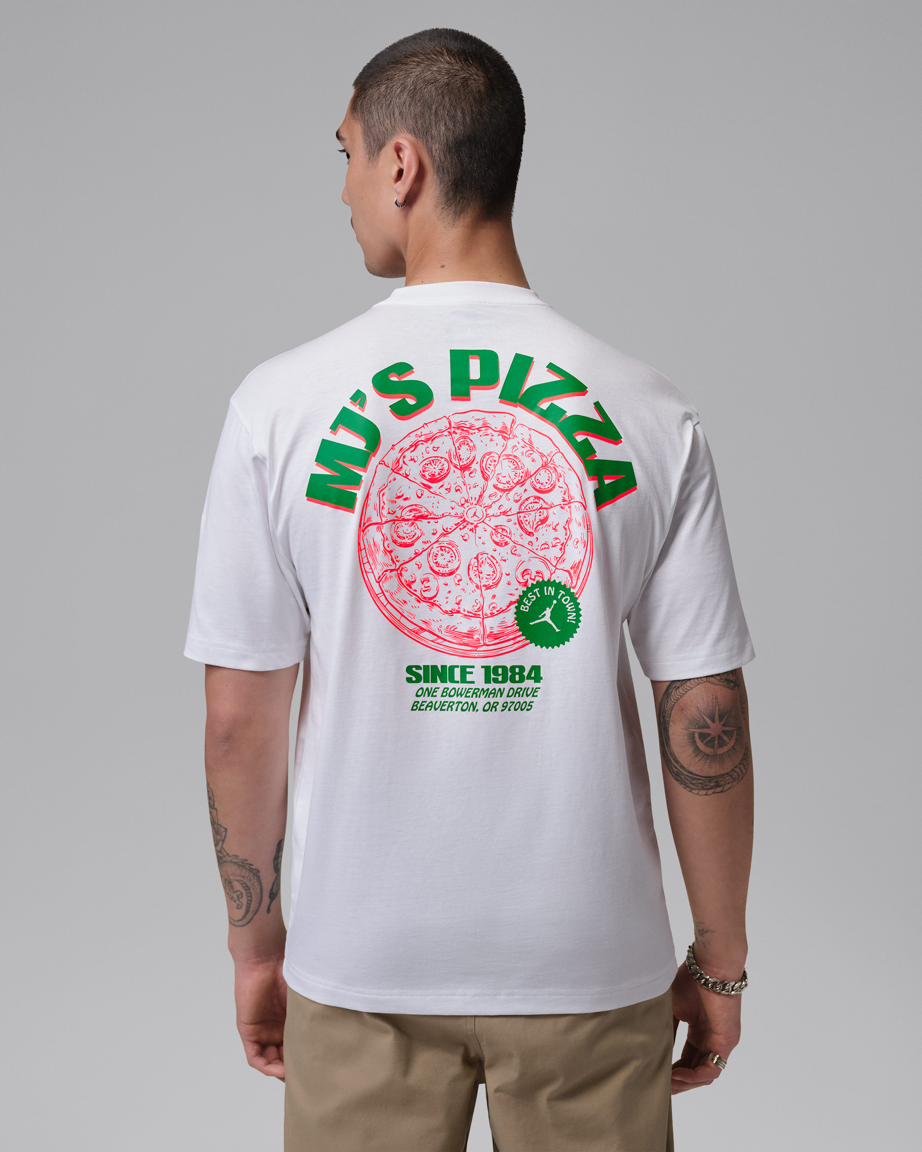 Jordan Men's Graphic T-Shirt - White/Infrared 23