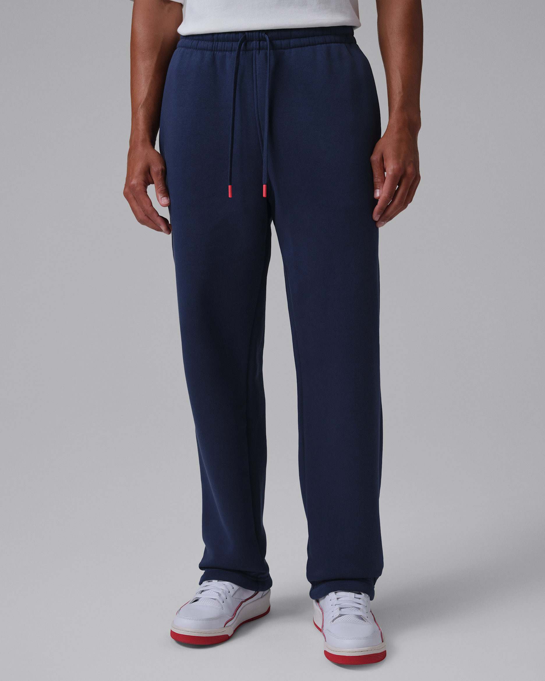 Jordan Brooklyn Men's Statement Fleece Open-Hem Trousers - College Navy/University Red
