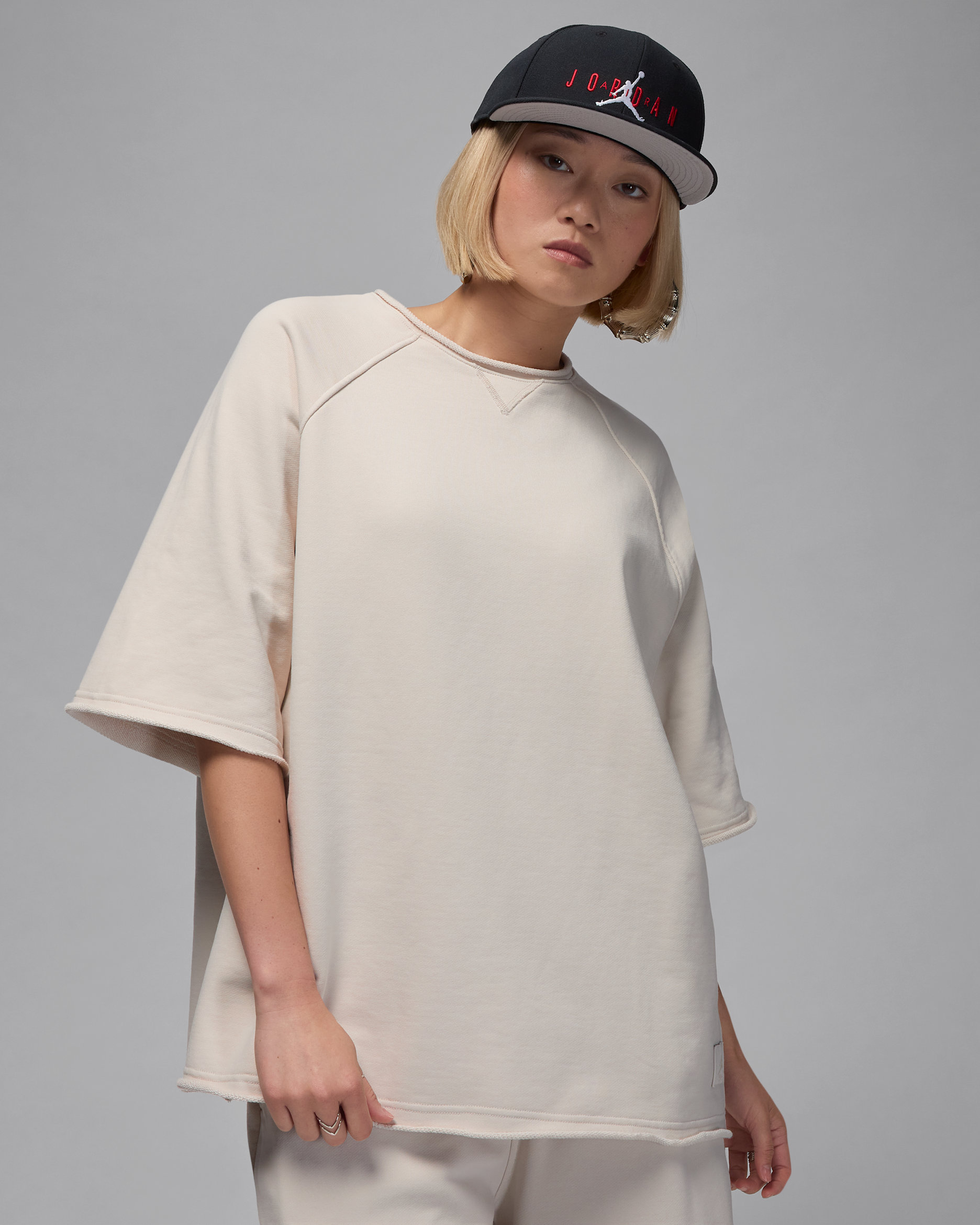 ジョーダン フライト フリース ウィメンズ オーバーサイズド ショートスリーブ フレンチテリー トップ - ライトオールウッドブラウン/ラタン