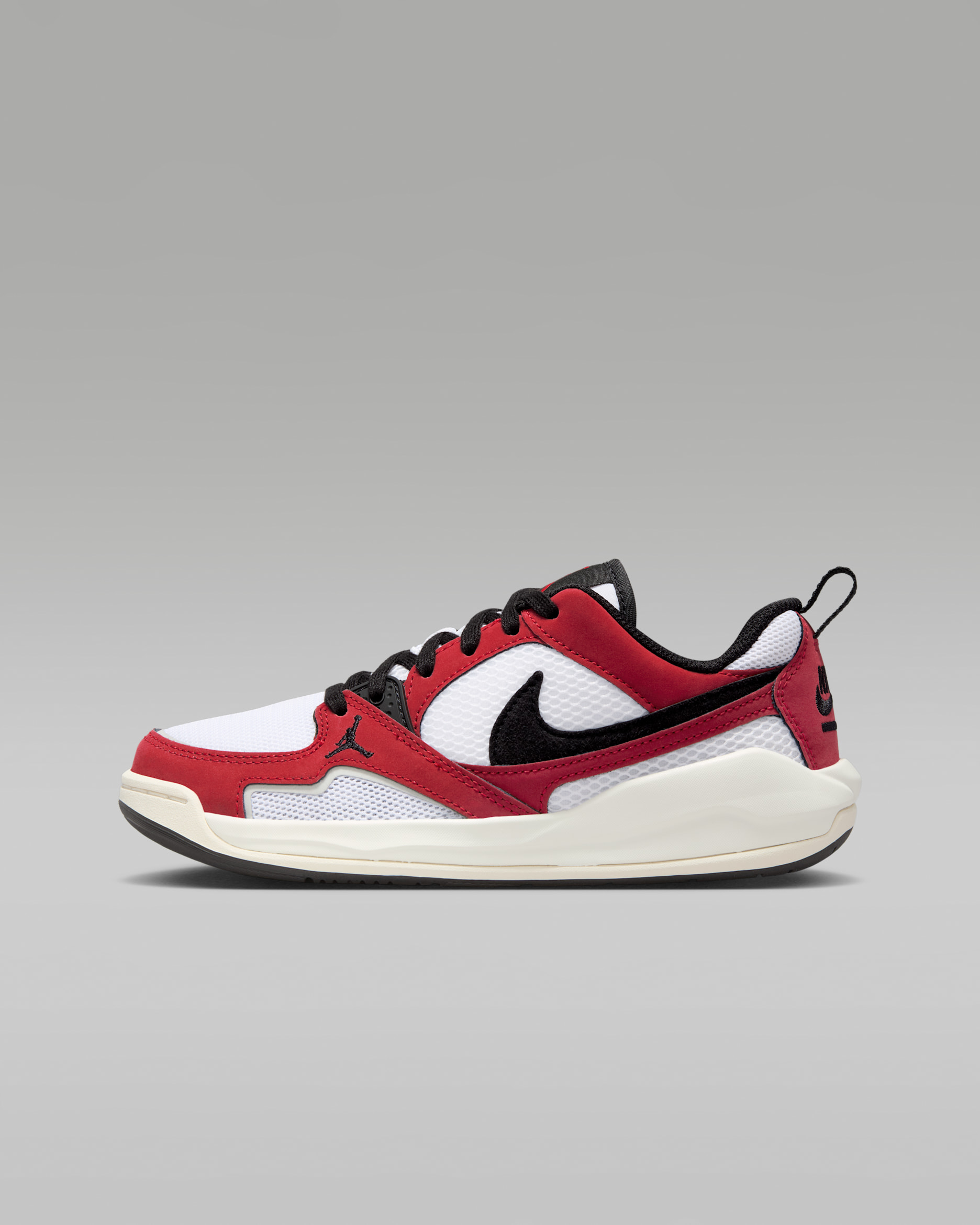 Jordan CMFT Era Schuh (ältere Kinder) - Weiß/Varsity Red/Sail/Schwarz