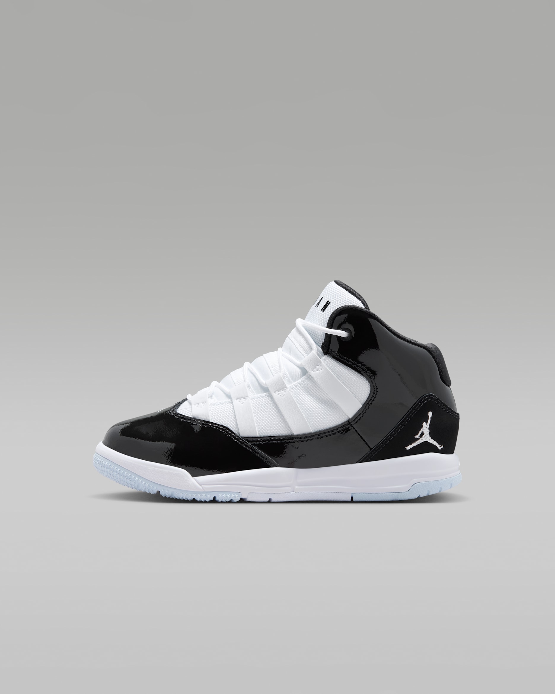 Jordan Max Aura Little Kids' Shoes - Black/White