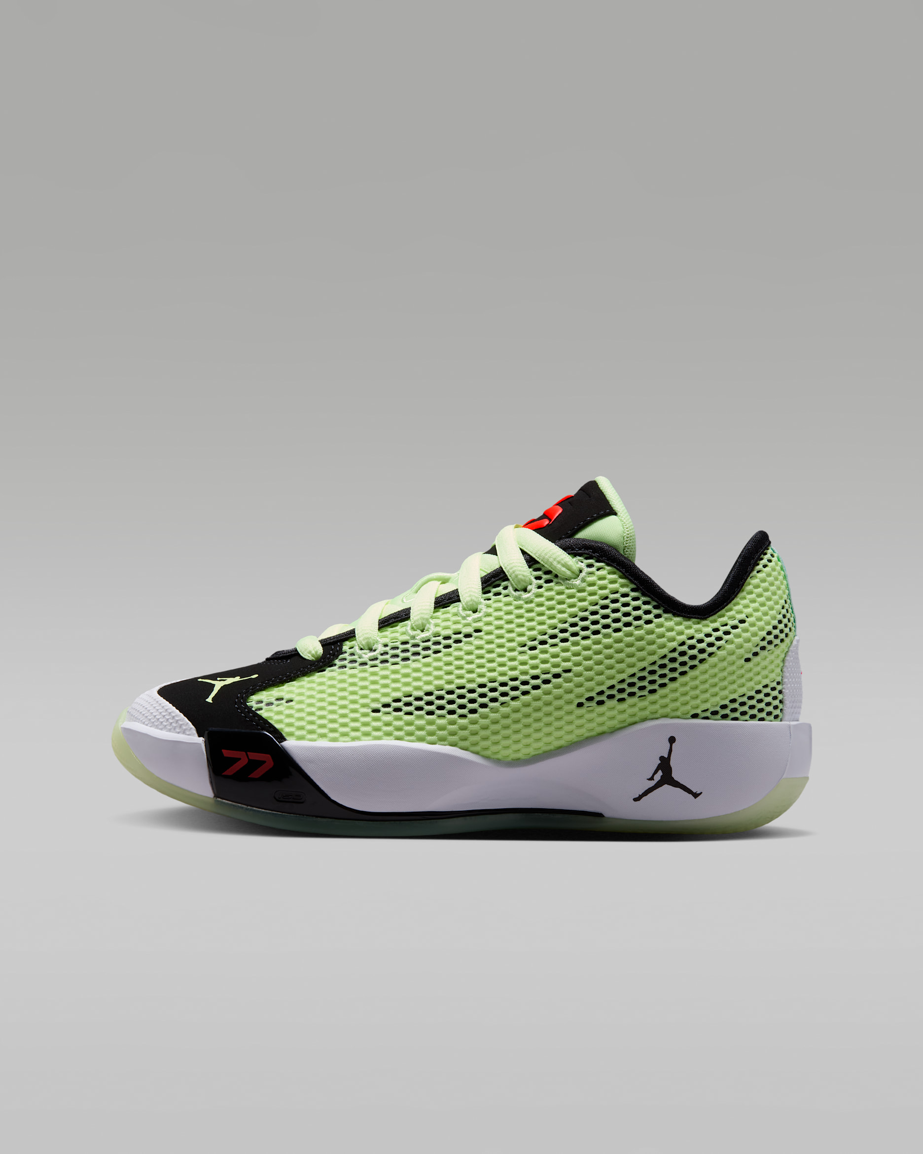 Luka 77 Basketballschuh (ältere Kinder) - Barely Volt/Schwarz/Weiß/Infrared 23