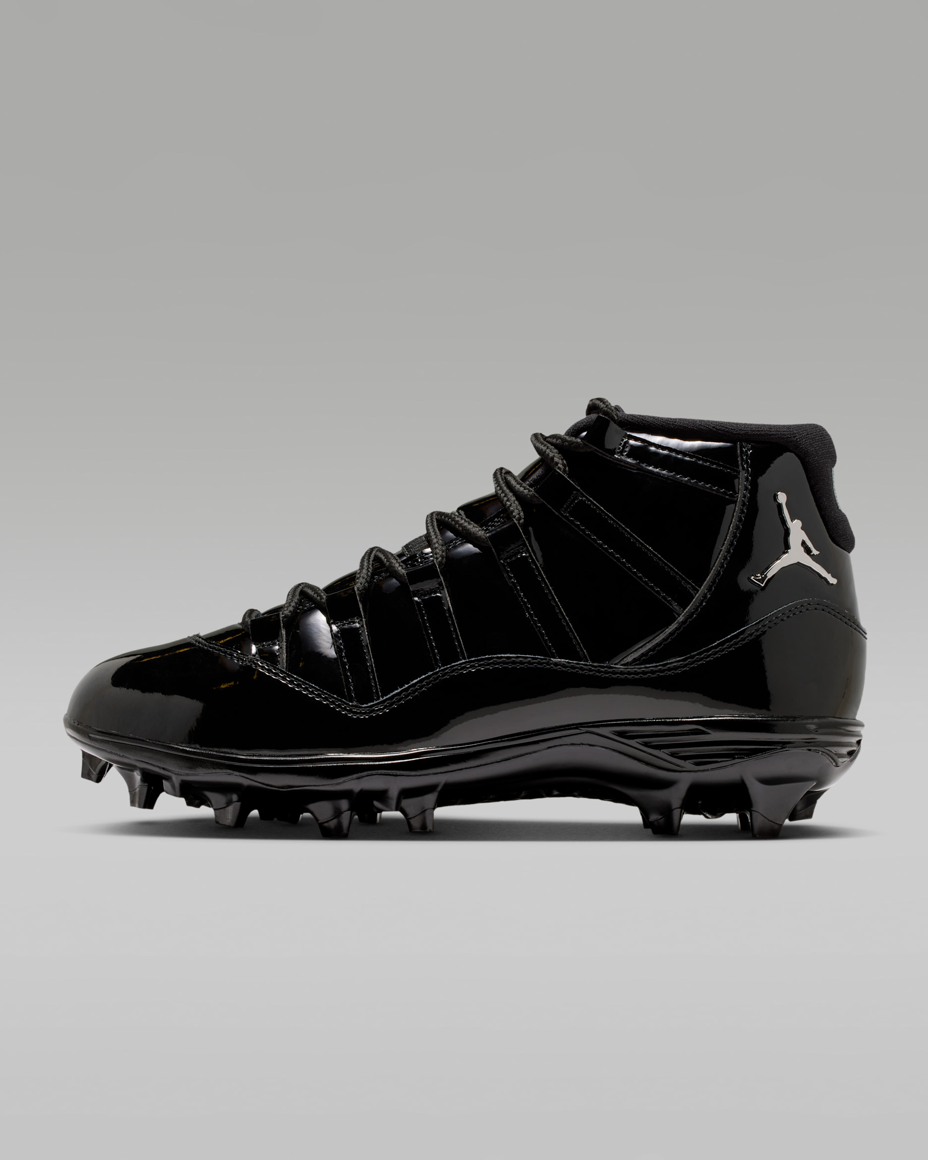 Jordan 11 Mid TD Men's Football Cleats - Black/Anthracite/Metallic Silver