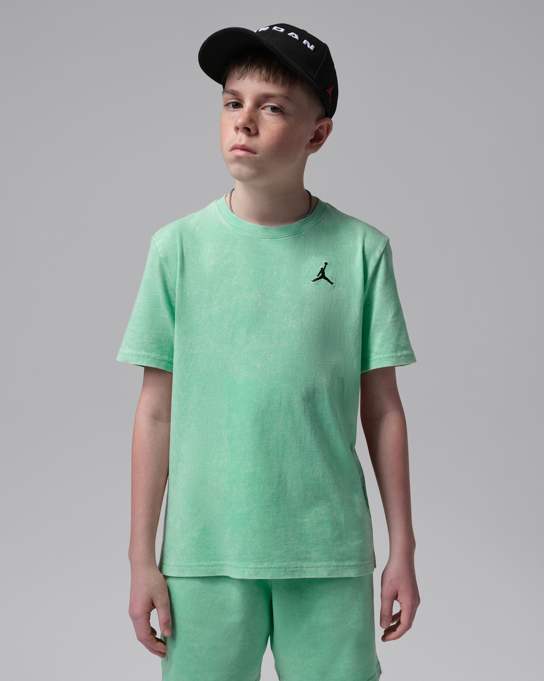 Playera Air bordada con lavado ácido para niños talla grande Jordan - Verde resplandor