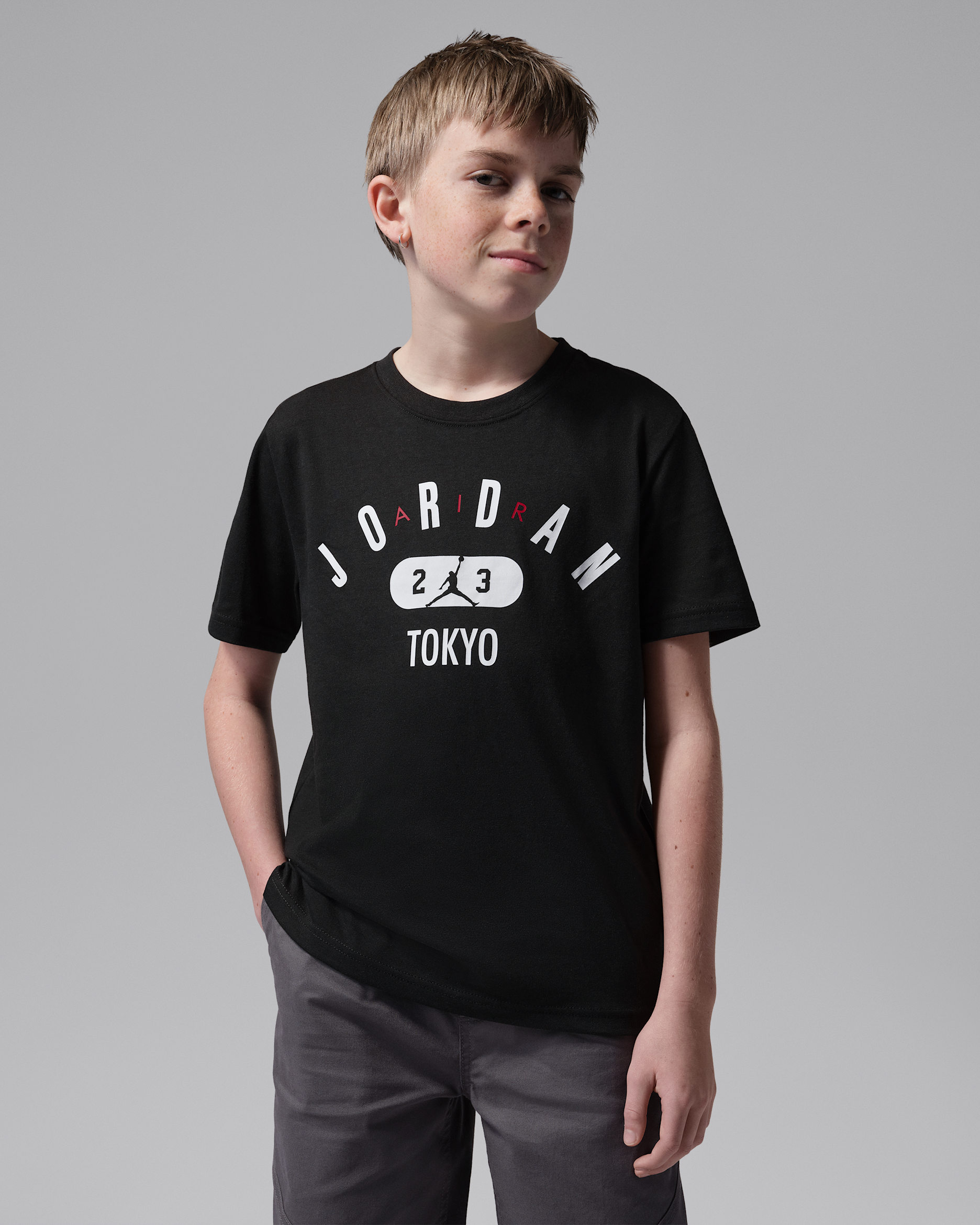 ジョーダン ジュニア アーチド ワードマーク 東京 Tシャツ - ブラック