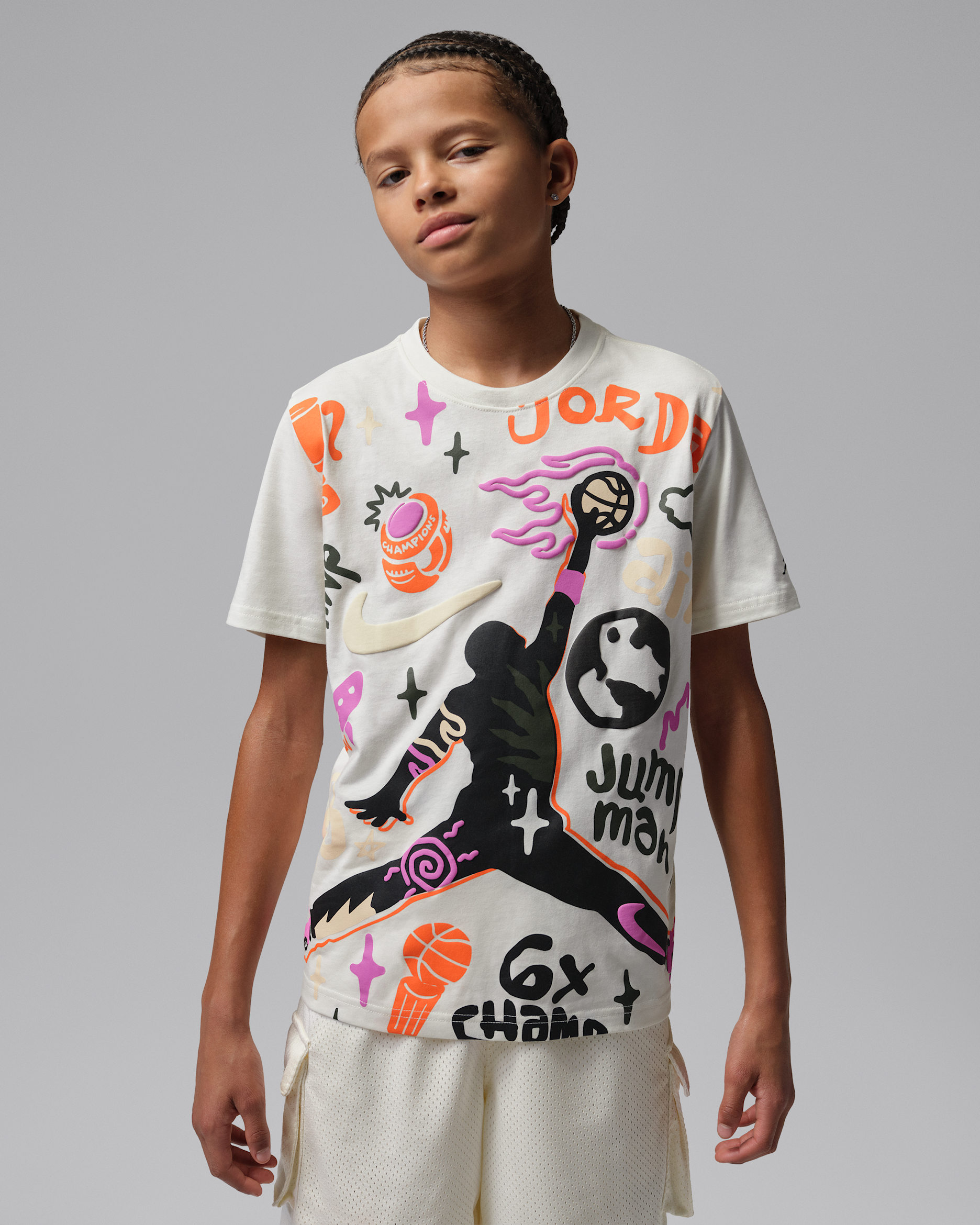 Playera Air Jordan World Tour Merch para niños talla grande Jordan - Marfil pálido