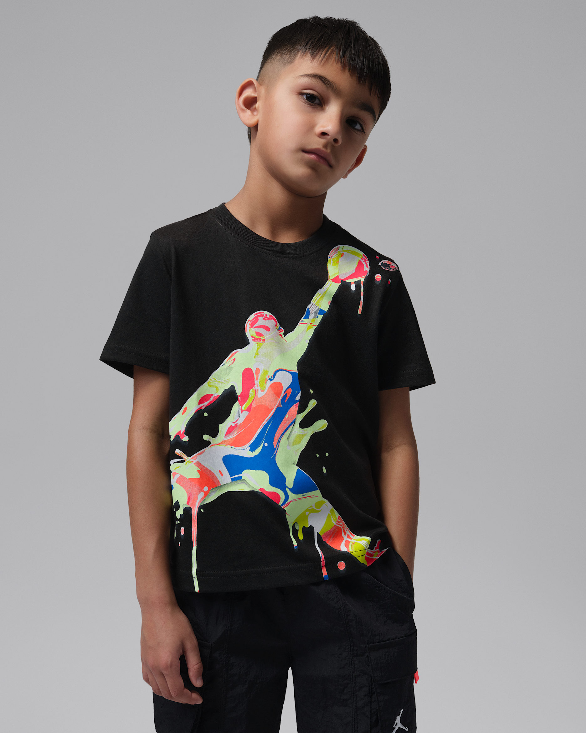 Playera Jumpman Paint Spill para niños talla pequeña Jordan Super Splash - Negro