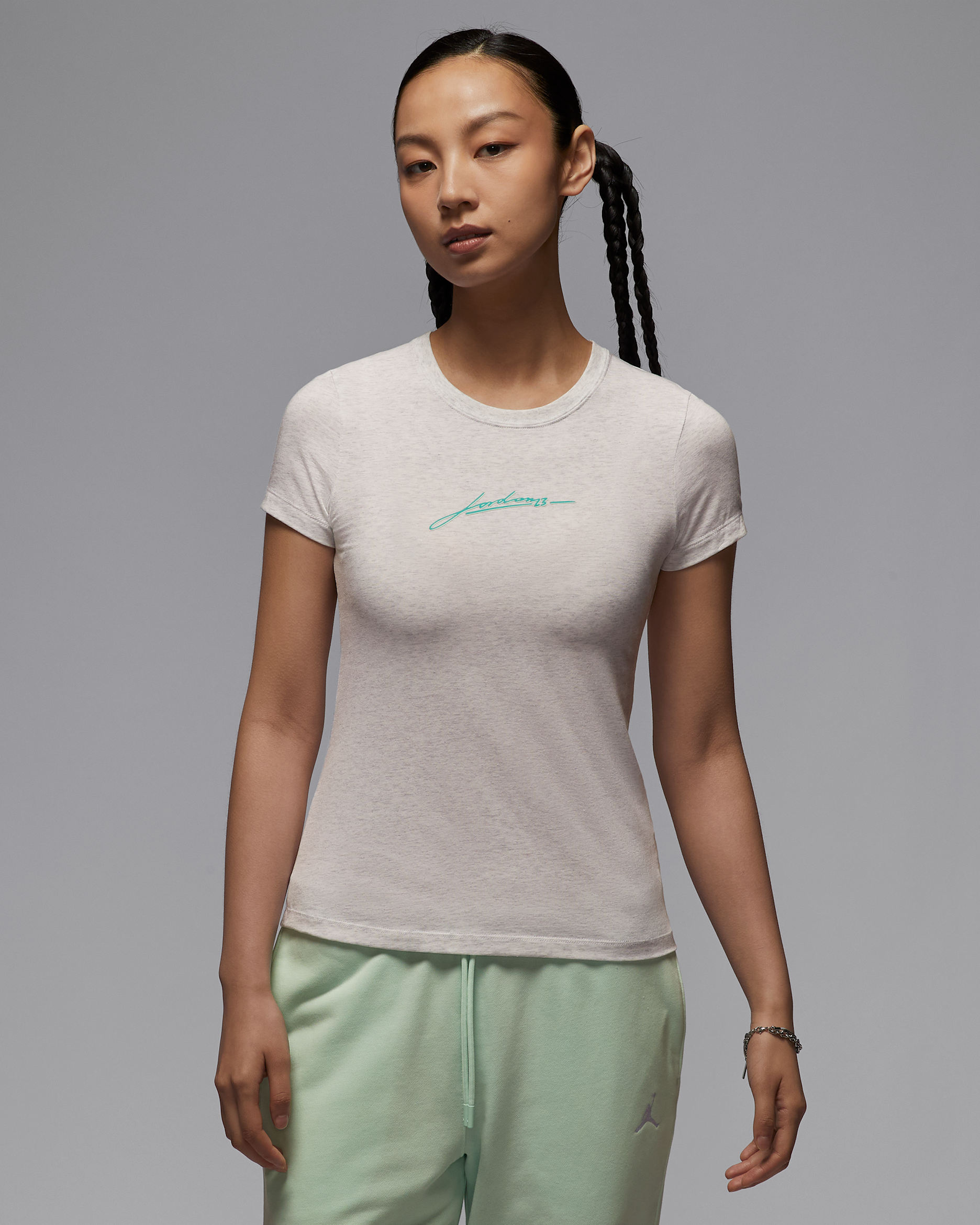 Jordan Women's Graphic Slim T-Shirt - Birch Heather