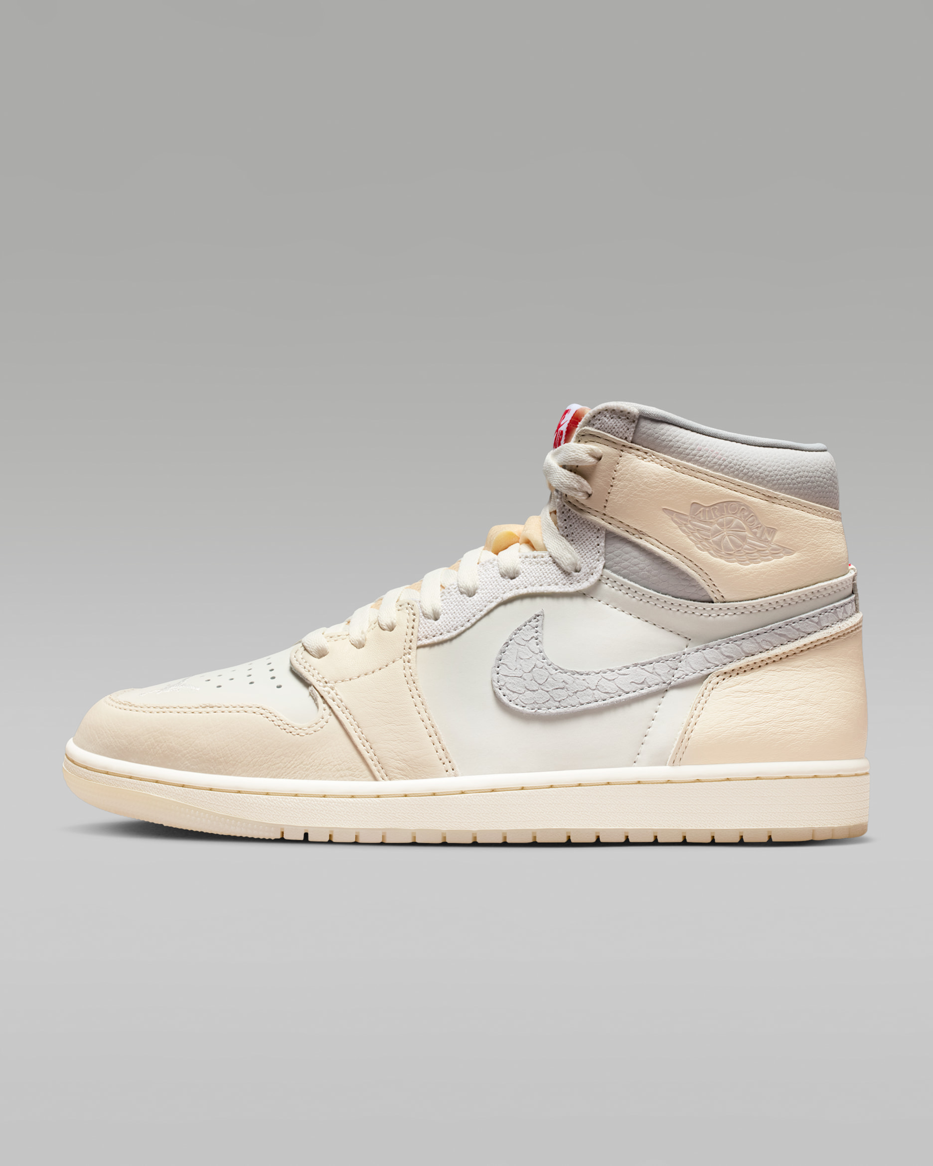 Air Jordan 1 Retro High OG Men's Shoes - Sail/Pale Ivory/Coconut Milk/University Red