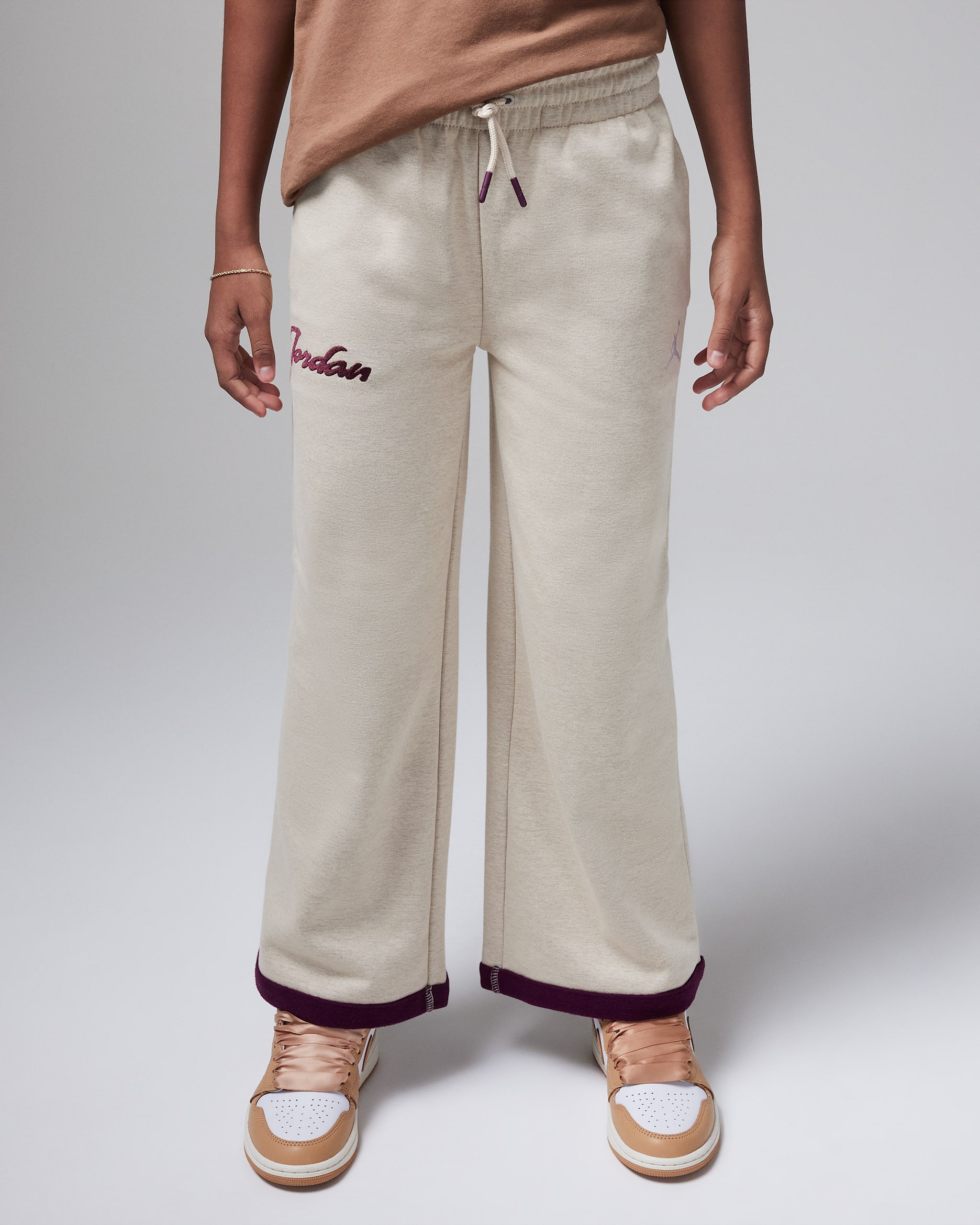 Jordan Big Kids' Meta-Enchantment Cozy Fleece Pants - Legend Light Brown