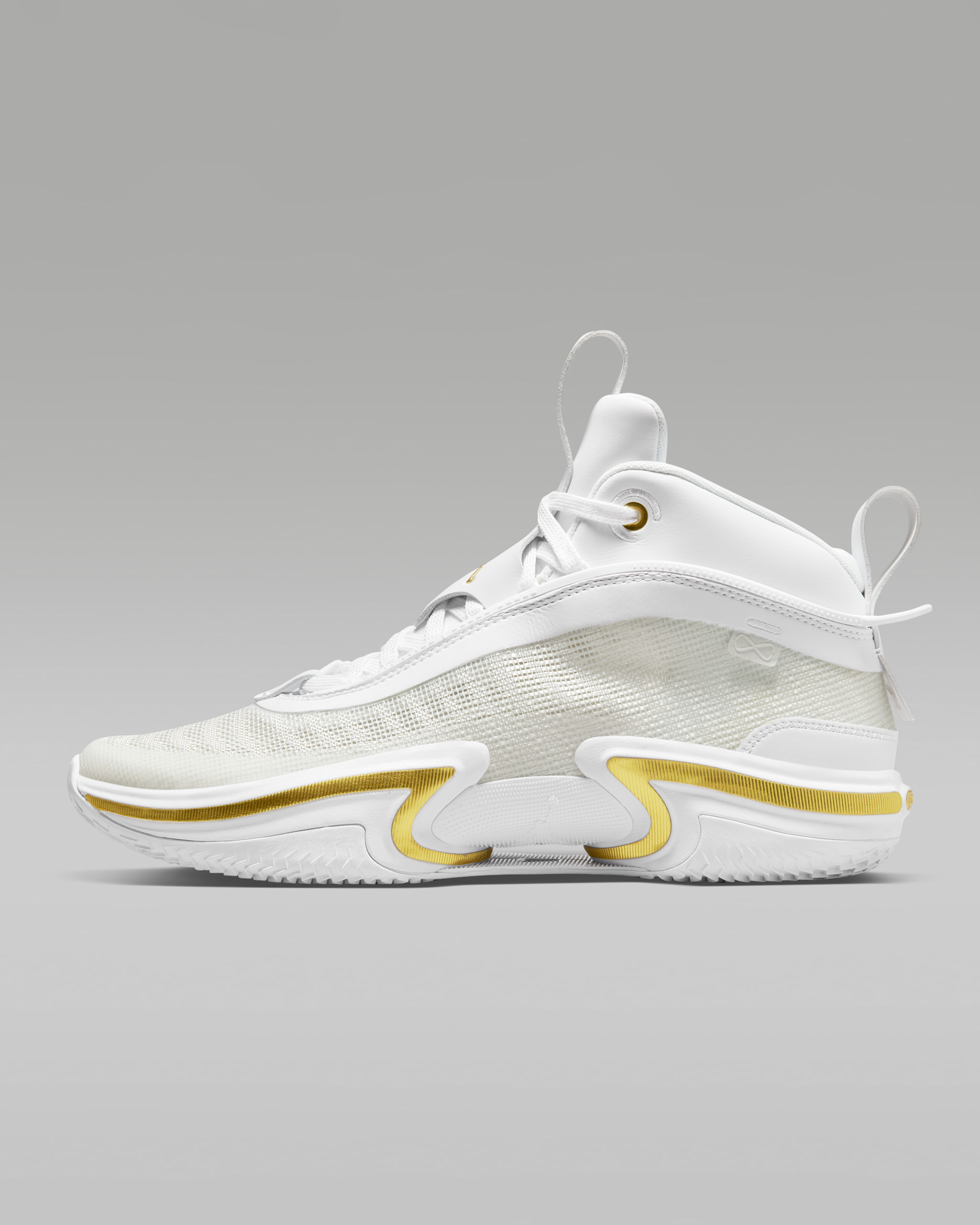 รองเท้า Air Jordan XXXVI SE PF - ขาว/ดำ/Game Royal/Metallic Gold