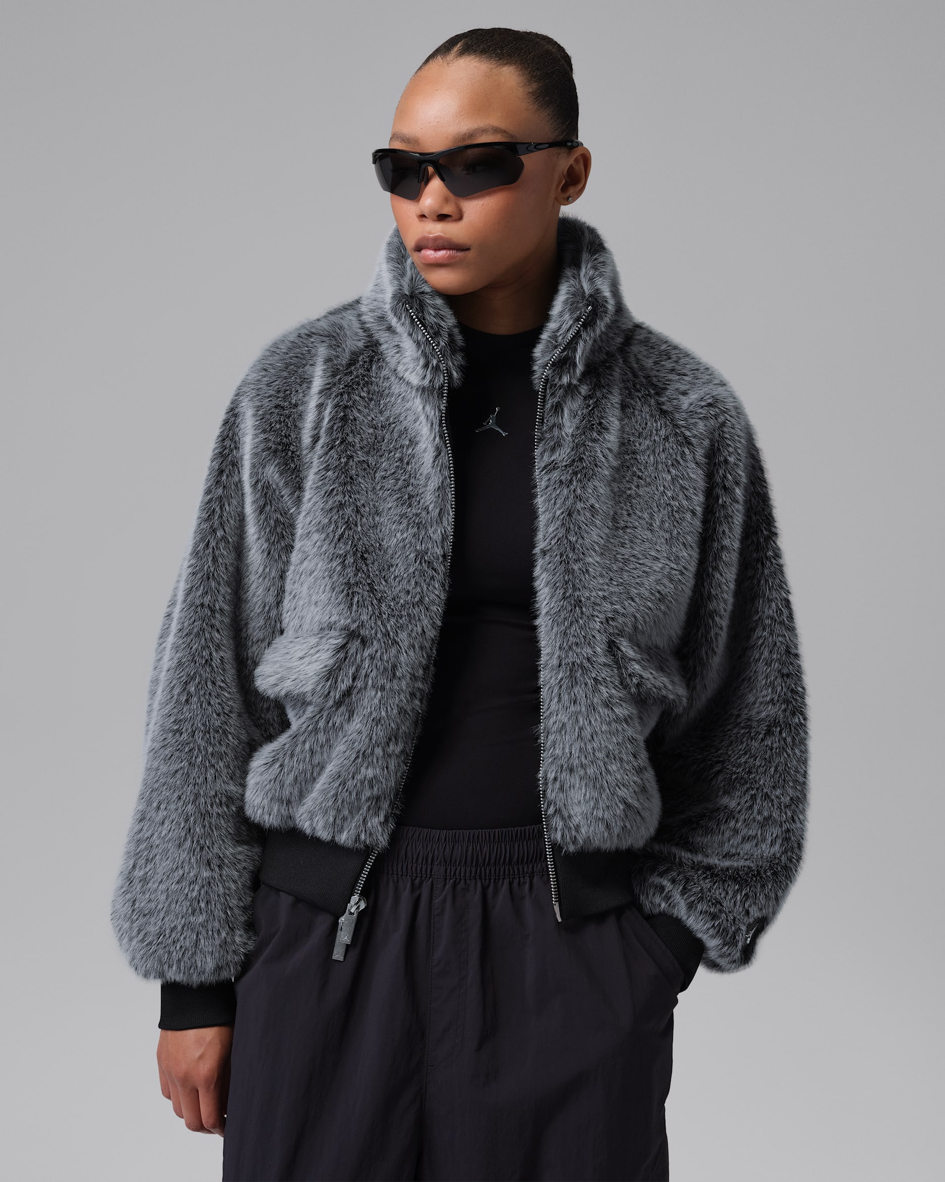 Chamarra de piel sintética para mujer Jordan Flight - Negro/Gris humo claro