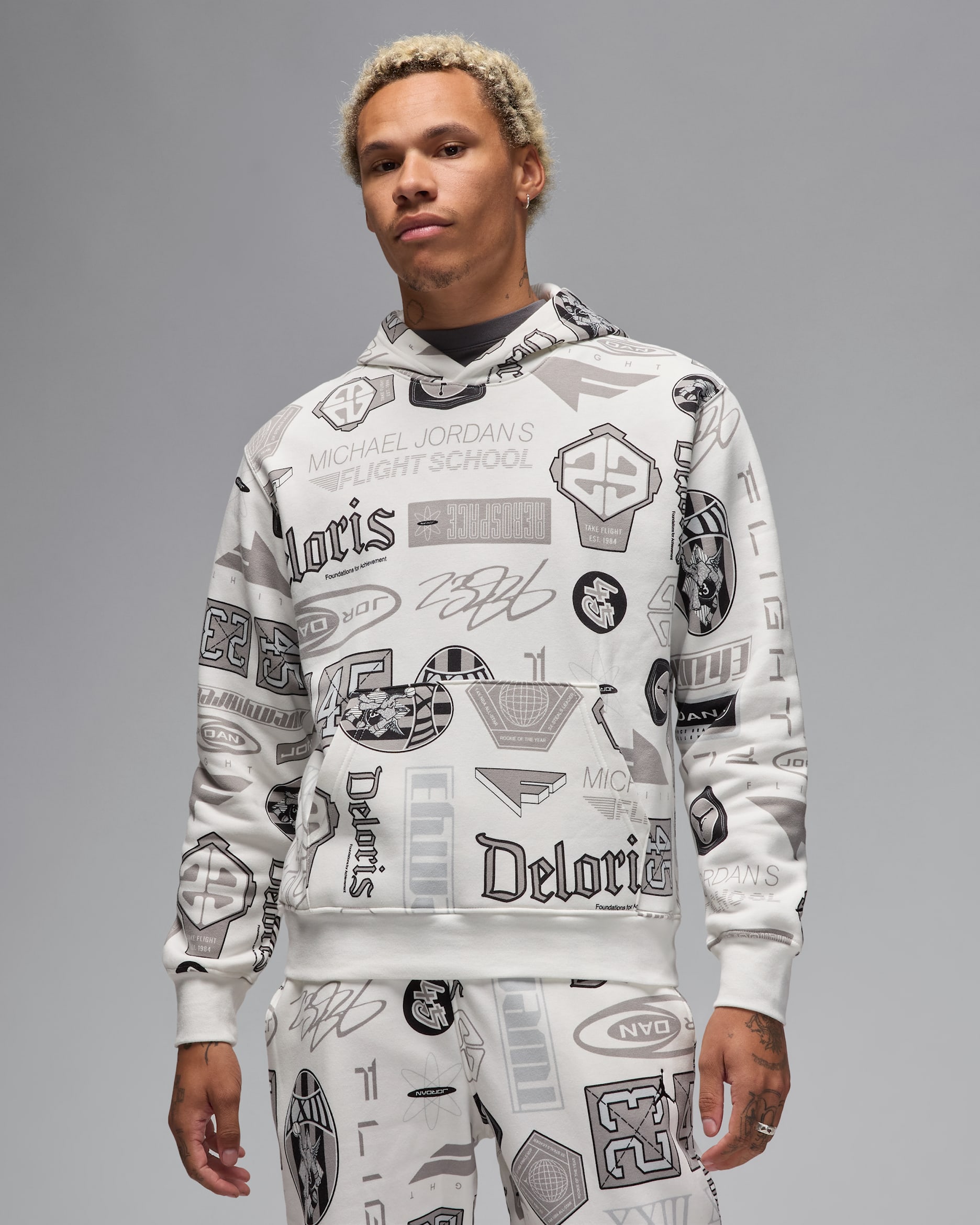 Jordan Essentials Men's Printed Fleece Pullover Hoodie - Sail/Black