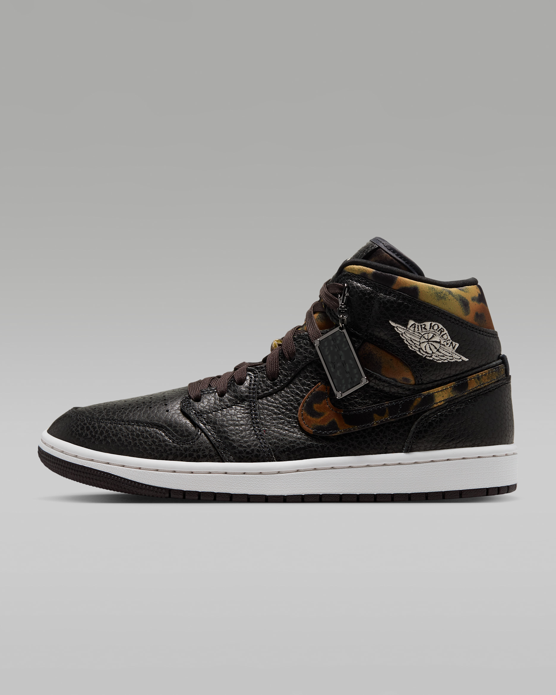 Air Jordan 1 Mid SE Damesschoenen - Zwart/Velvet Brown/Chalk