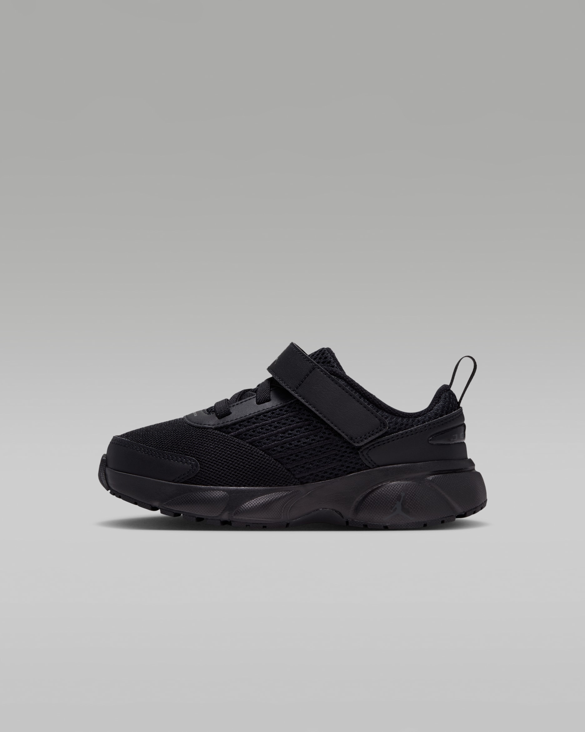 Jordan Trunner Flow Little Kids' Shoes - Black/Dark Smoke Grey