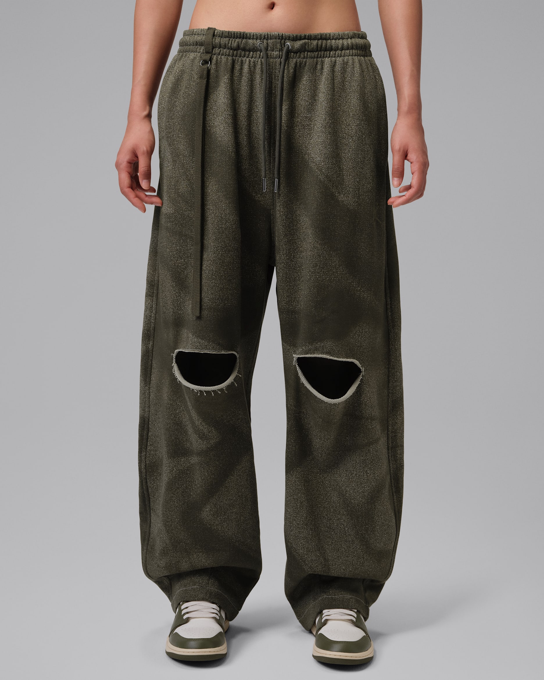 Jordan Fleece Women's Baggy Trousers - Spruce Fog/Cargo Khaki