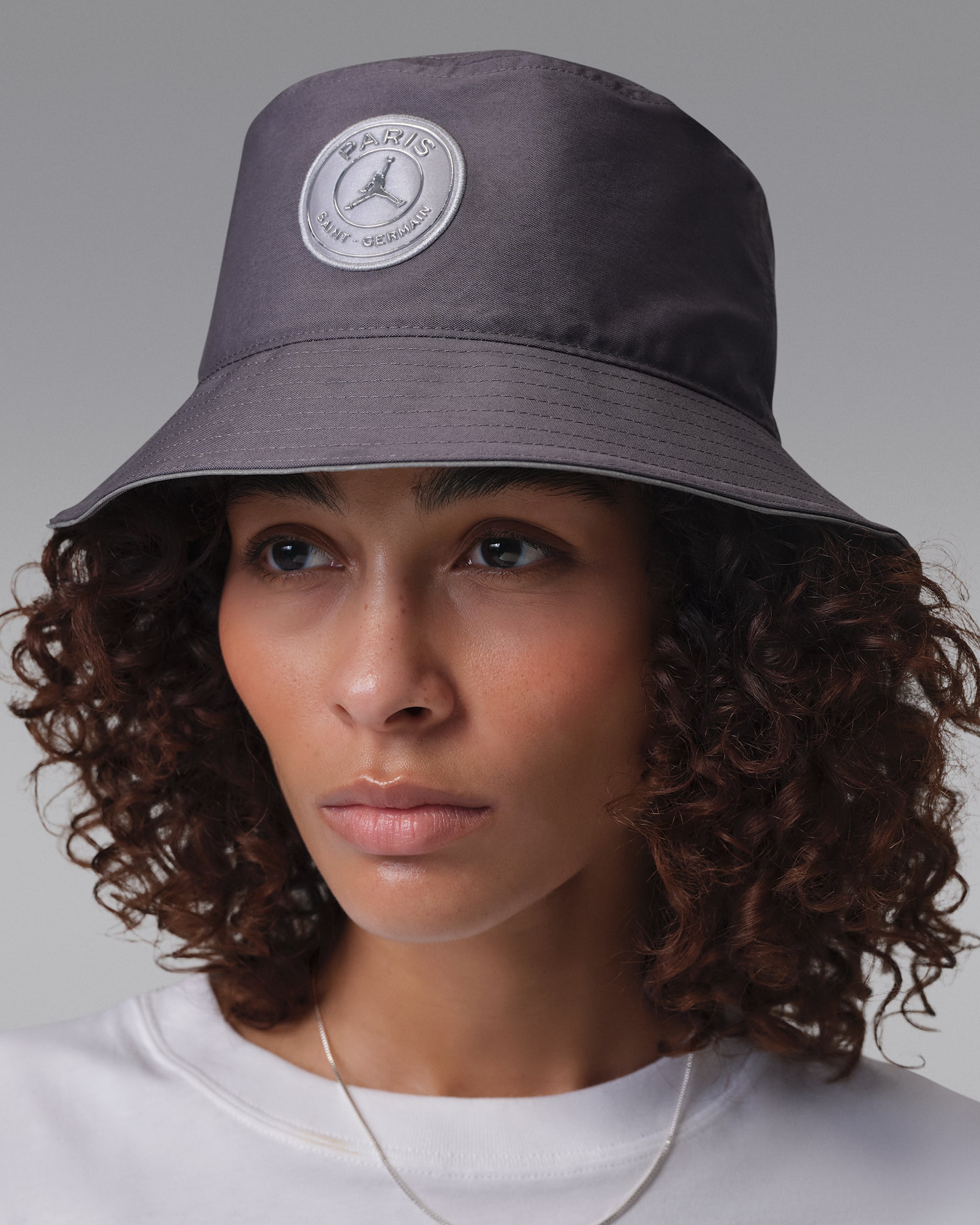 Paris Saint-Germain Apex Bucket Hat - Light Graphite/Chrome