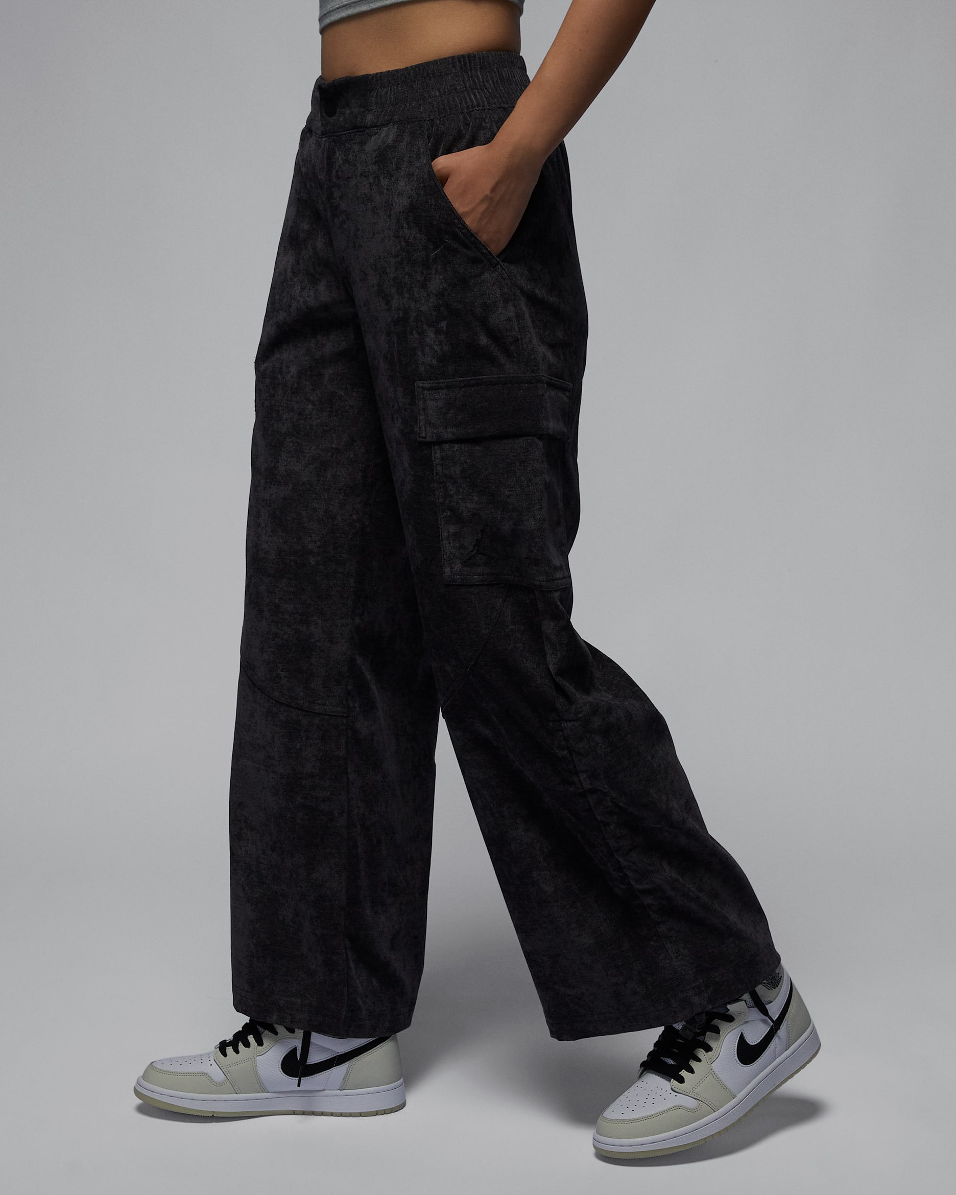 Jordan Chicago Women's Corduroy Pants - Black