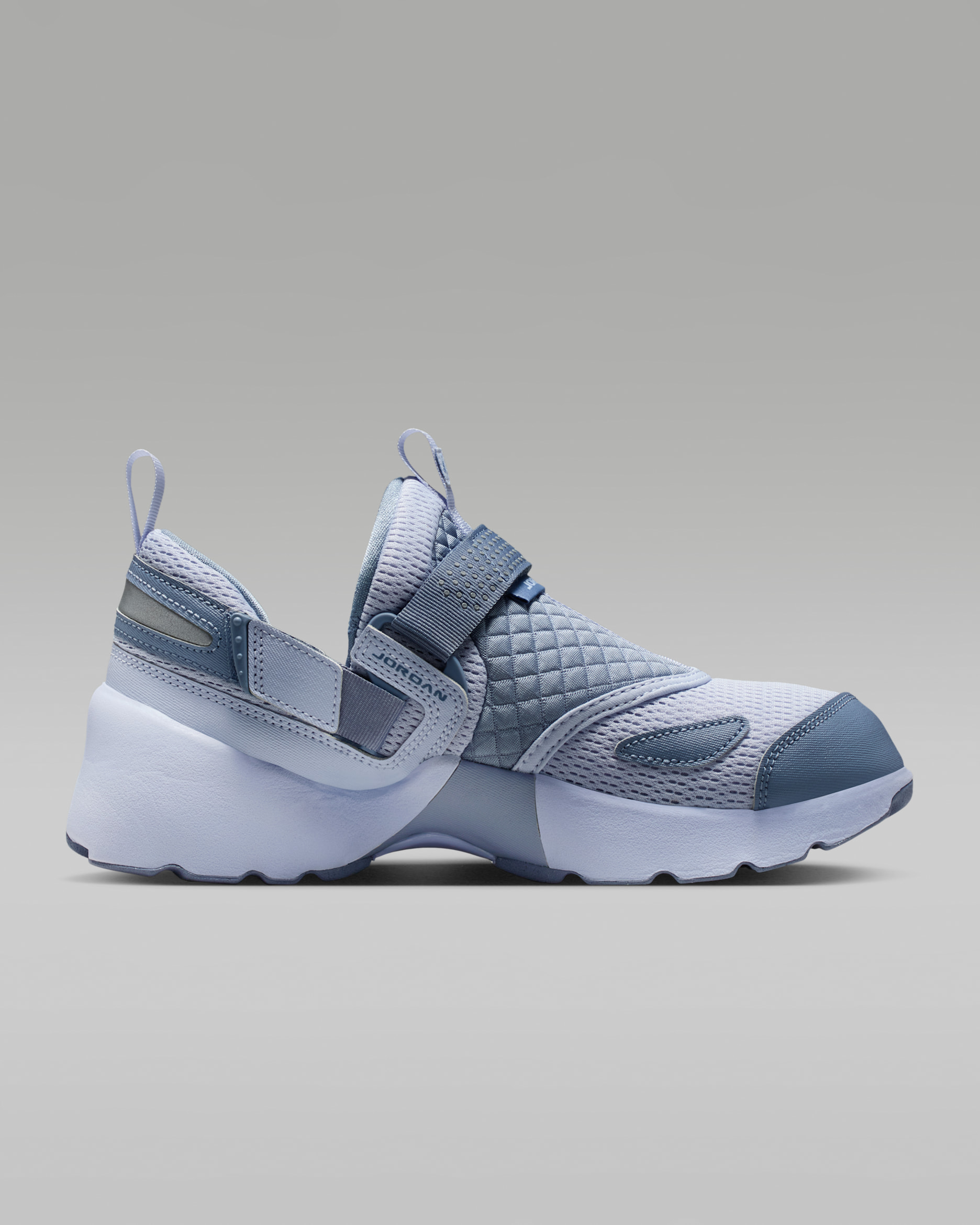 Jordan Trunner LX Women's Shoes