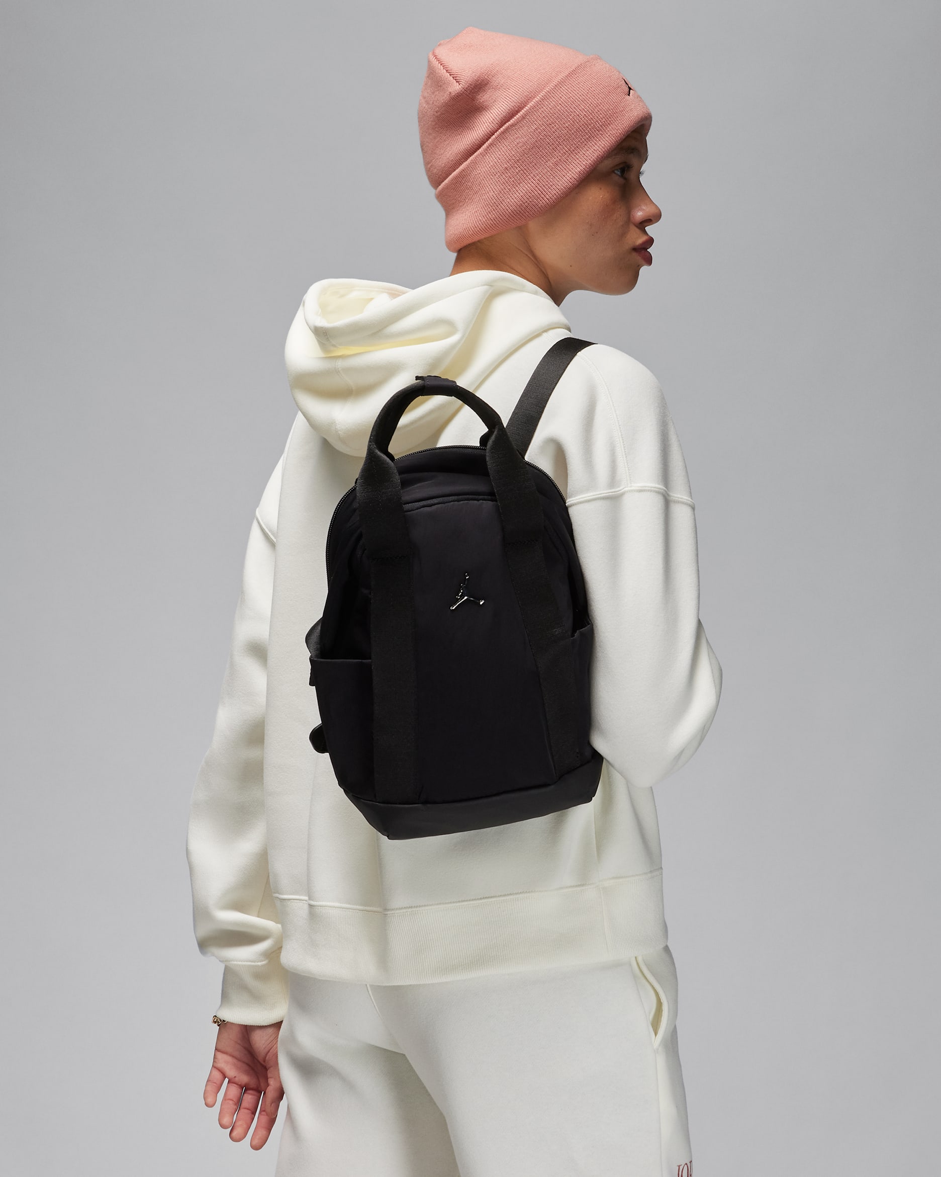 Mini batoh Jordan Alpha - Černá