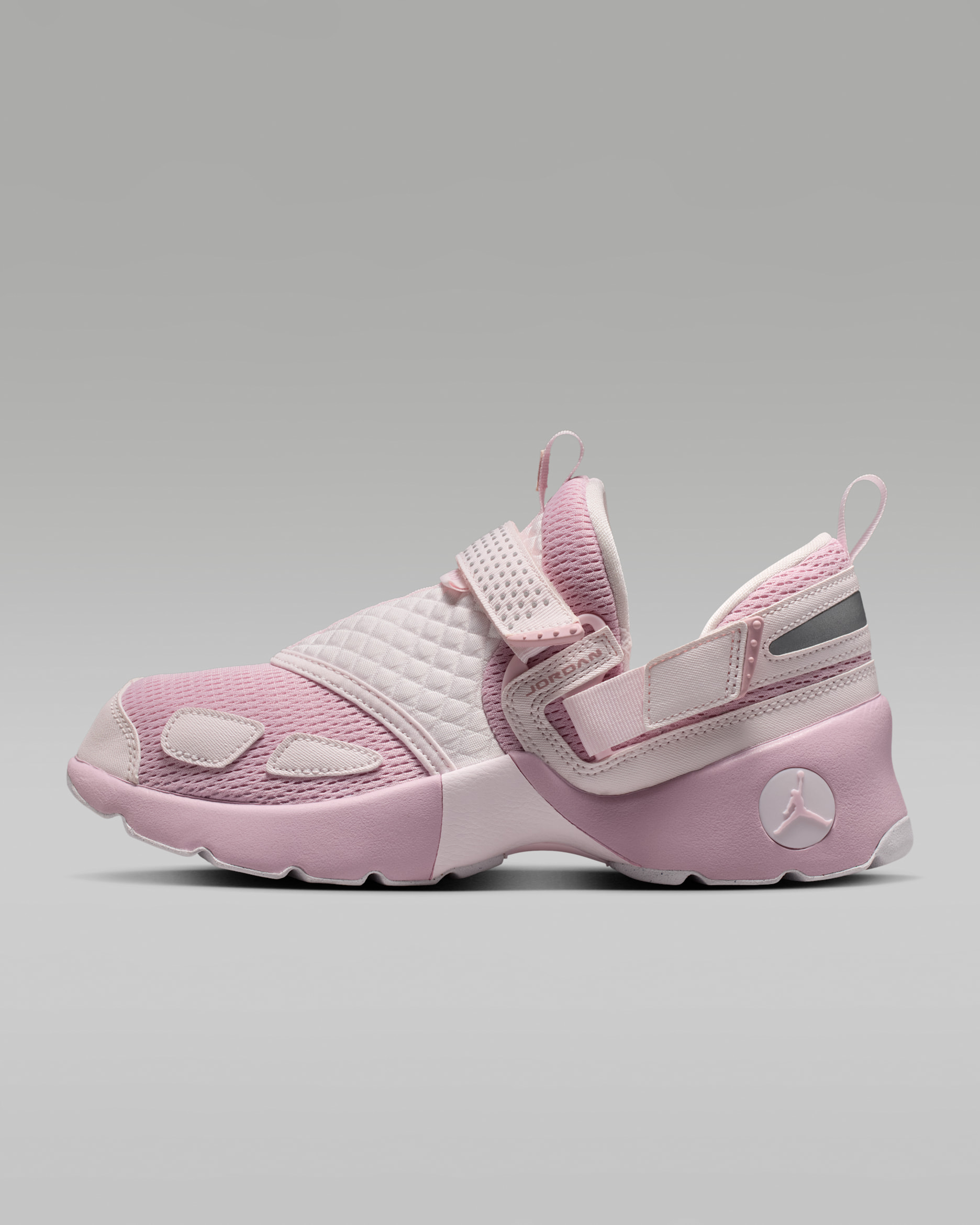 Jordan Trunner LX Women's Shoes - Iced Carmine/Pearl Pink/Reflective Silver/Iced Carmine