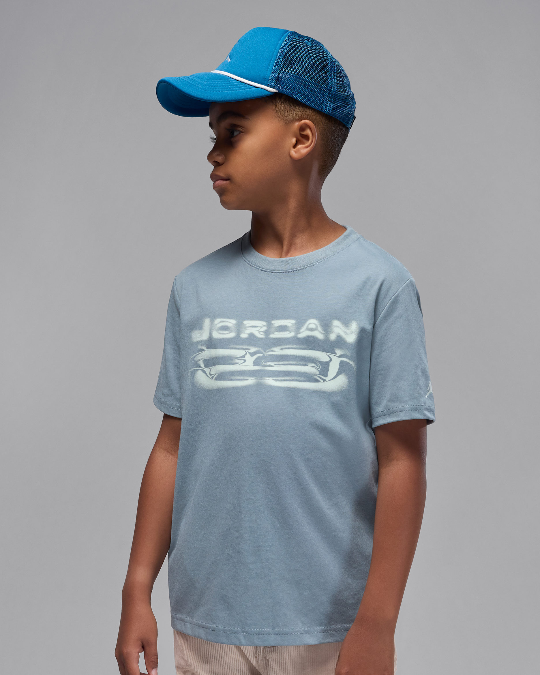 Playera Jordan 23 Jordan Sport Dri-FIT para niños talla grande - Gris aviador