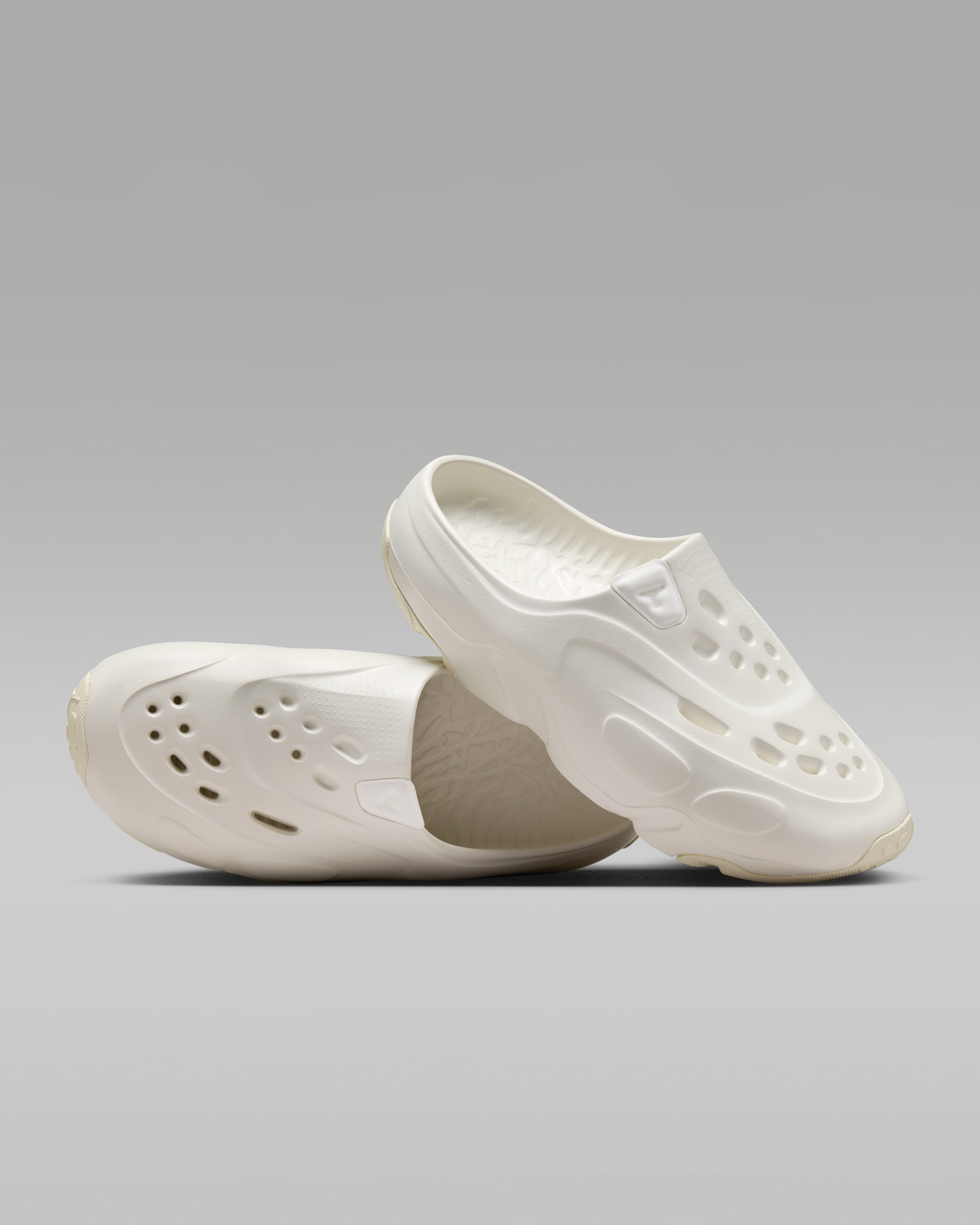 Jordan Roam Slides - Sail/Coconut Milk