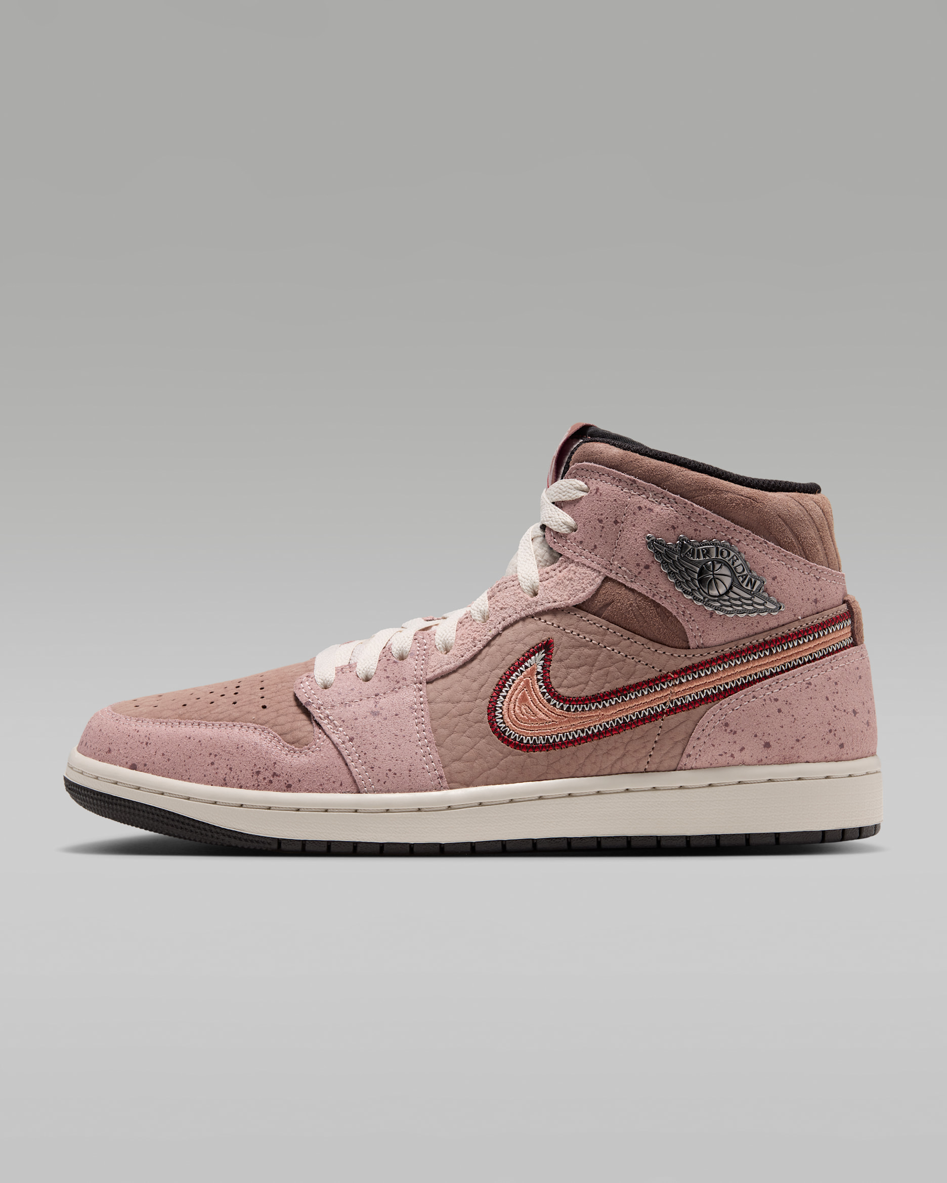 Air Jordan 1 Mid SE Día de Muertos Zapatillas - Hombre - Desert Dust/Particle Beige/Light Orewood Brown/Terra Blush