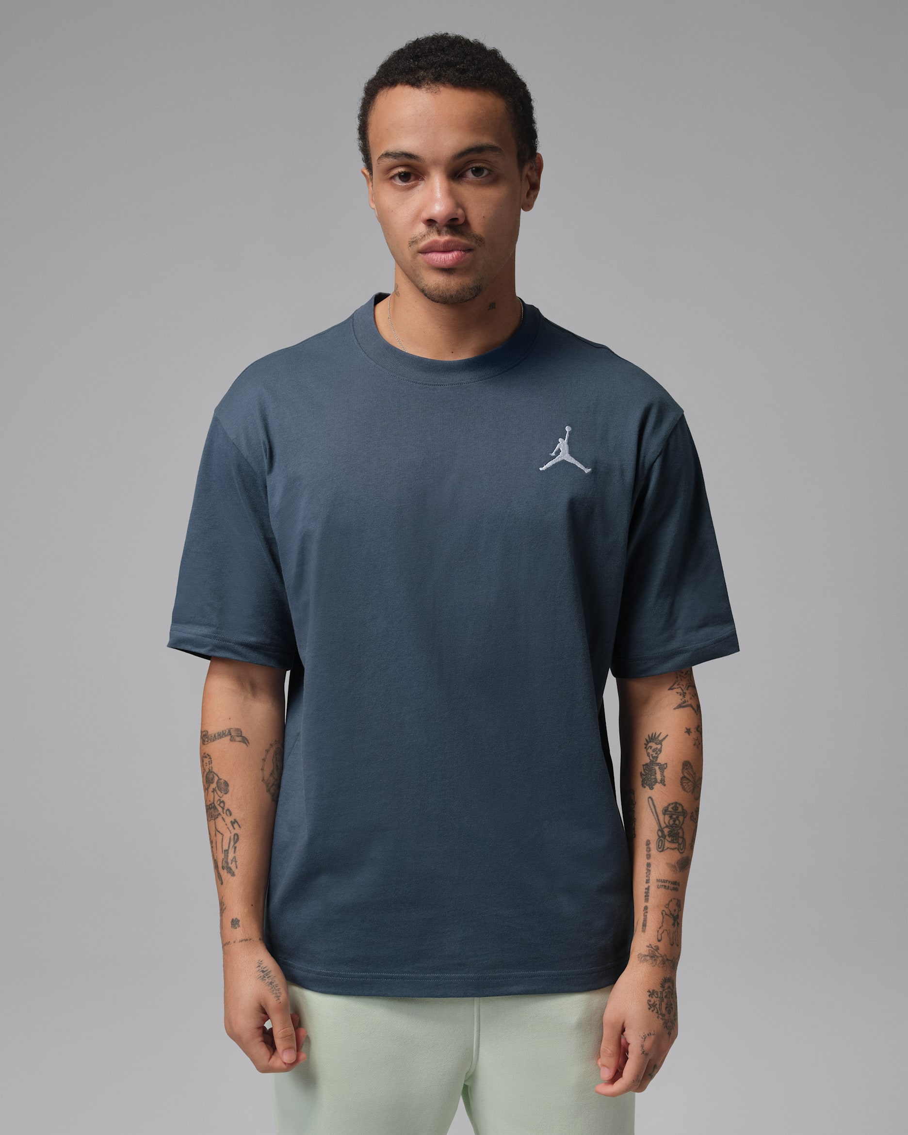 Jordan Men's Embroidered Jumpman T-Shirt - Squadron Blue/White