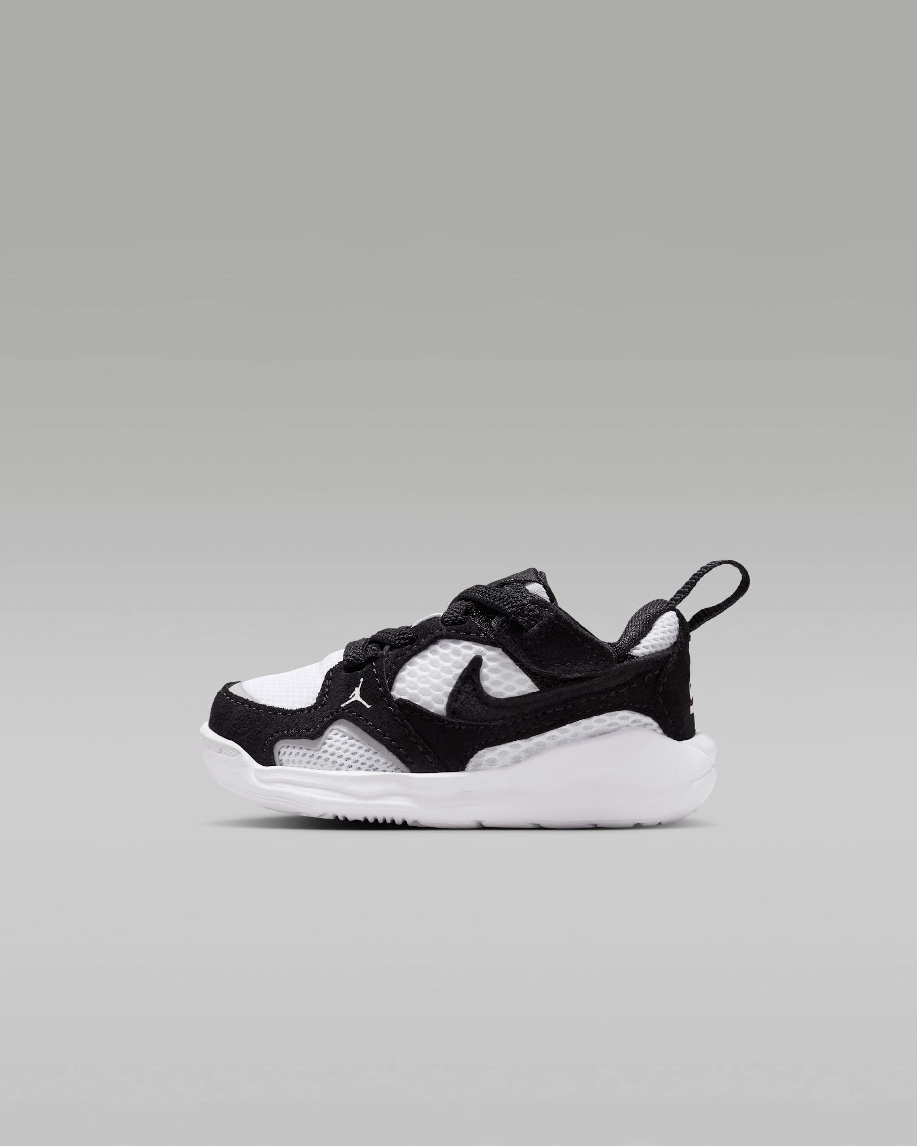 Tenis para bebé e infantil Jordan CMFT Era - Negro/Blanco